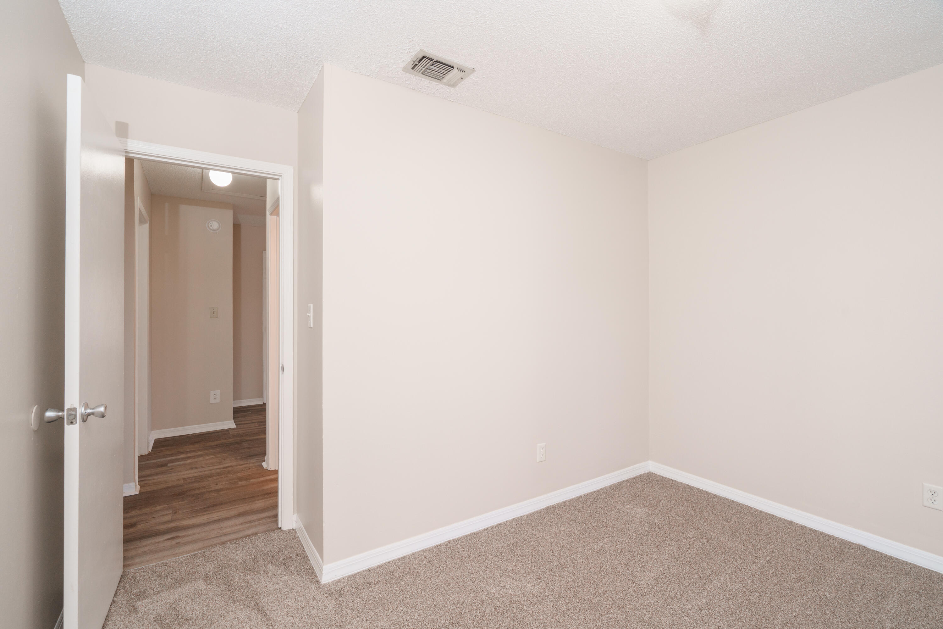 PINE MEADOWS - Residential