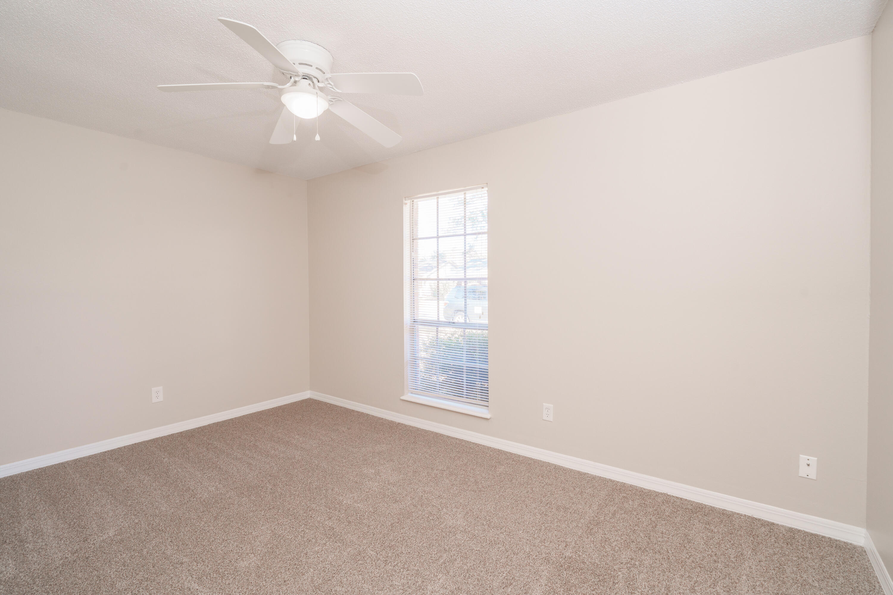 PINE MEADOWS - Residential