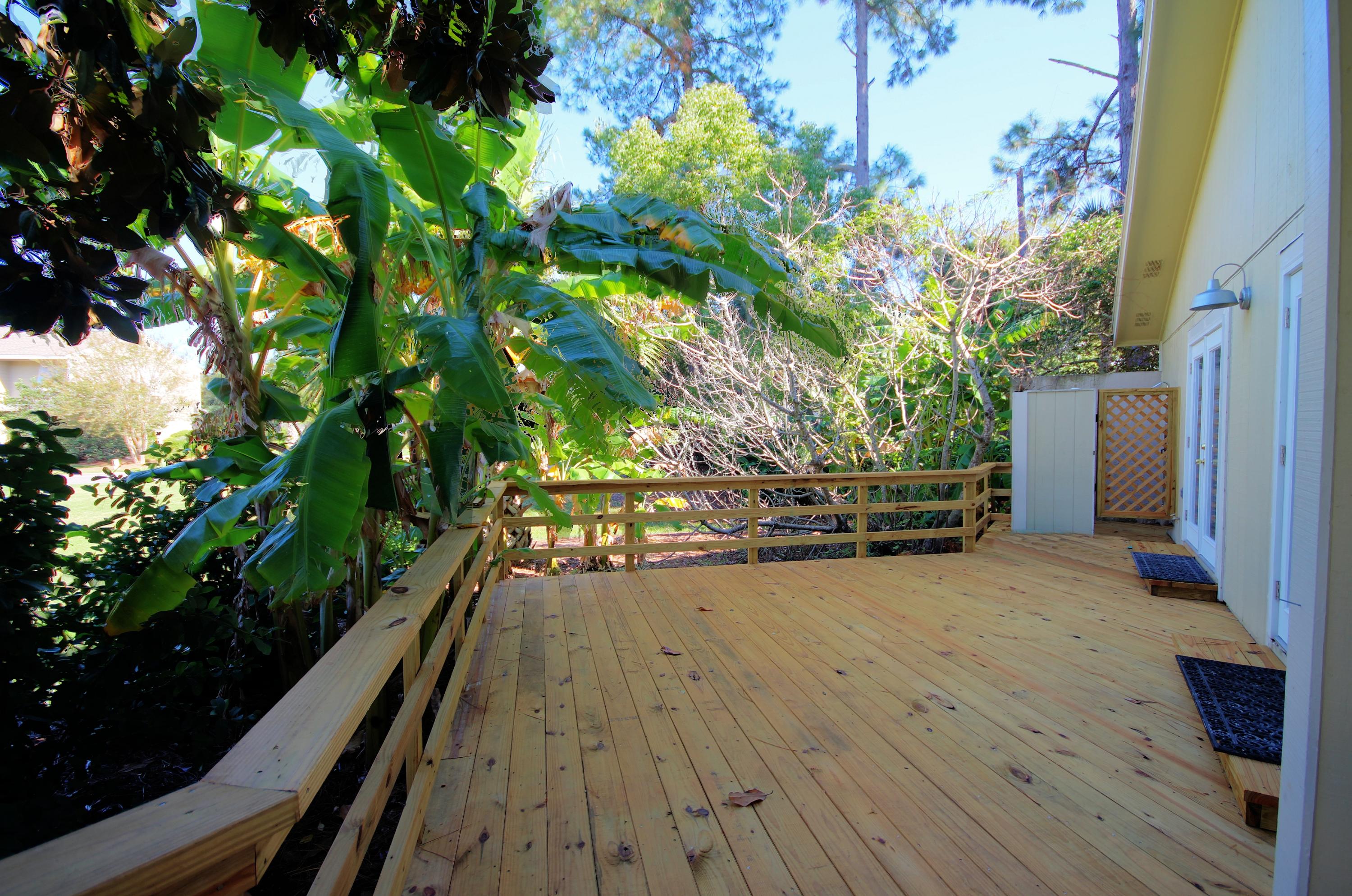 LINKSIDE VILLAGE II - Residential