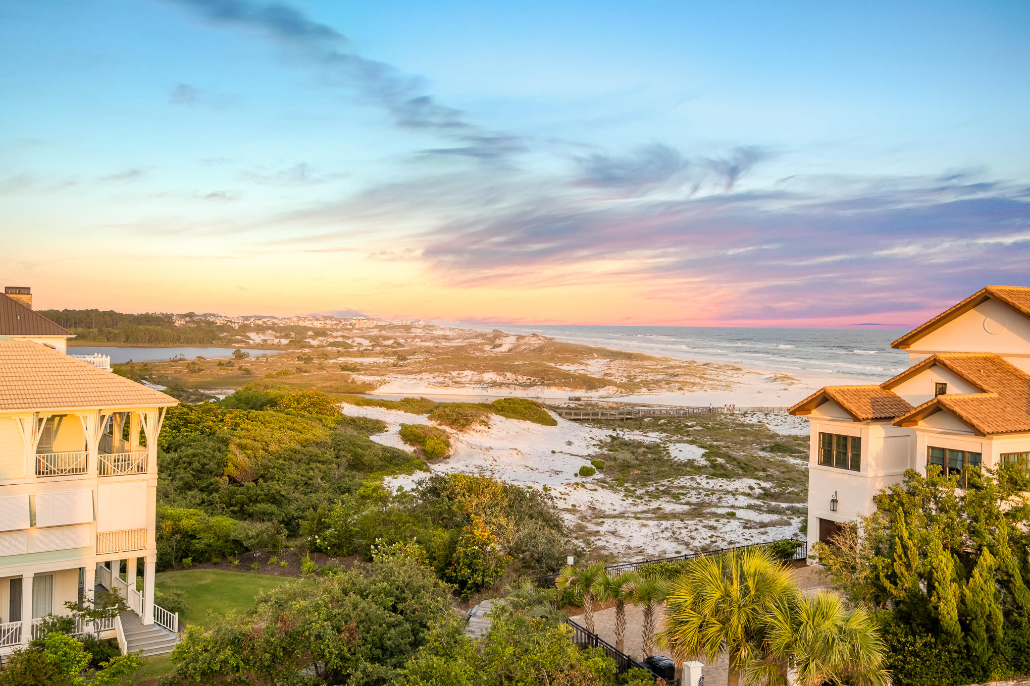 SECLUSION DUNES - Residential