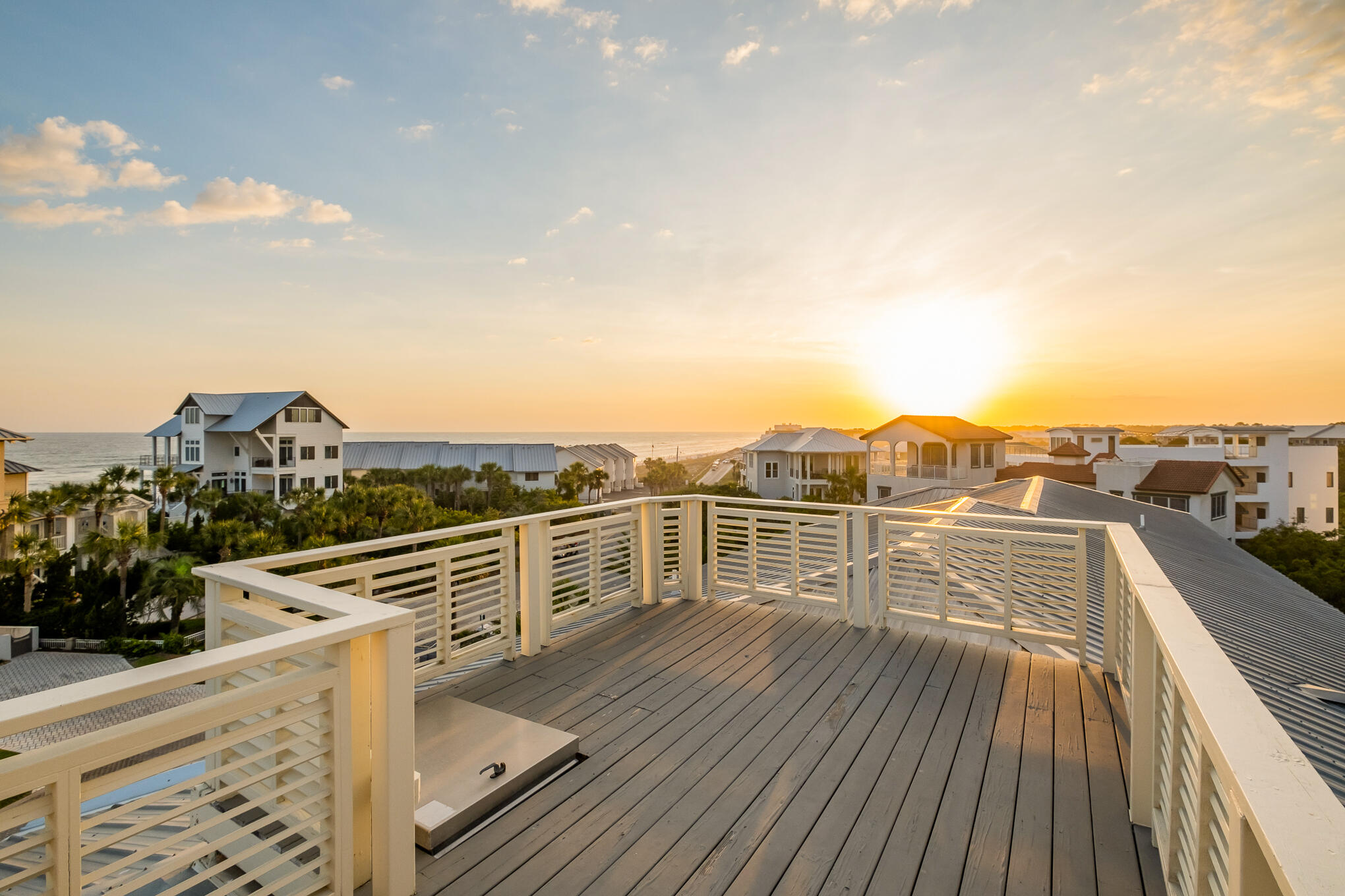 SECLUSION DUNES - Residential