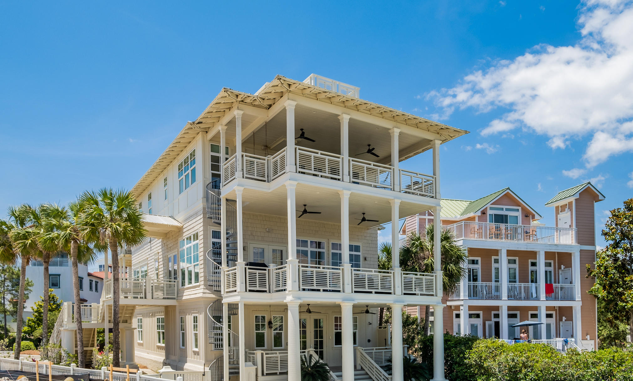 SECLUSION DUNES - Residential