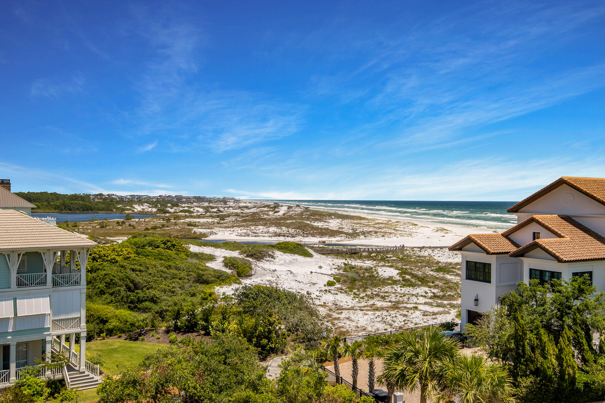 SECLUSION DUNES - Residential