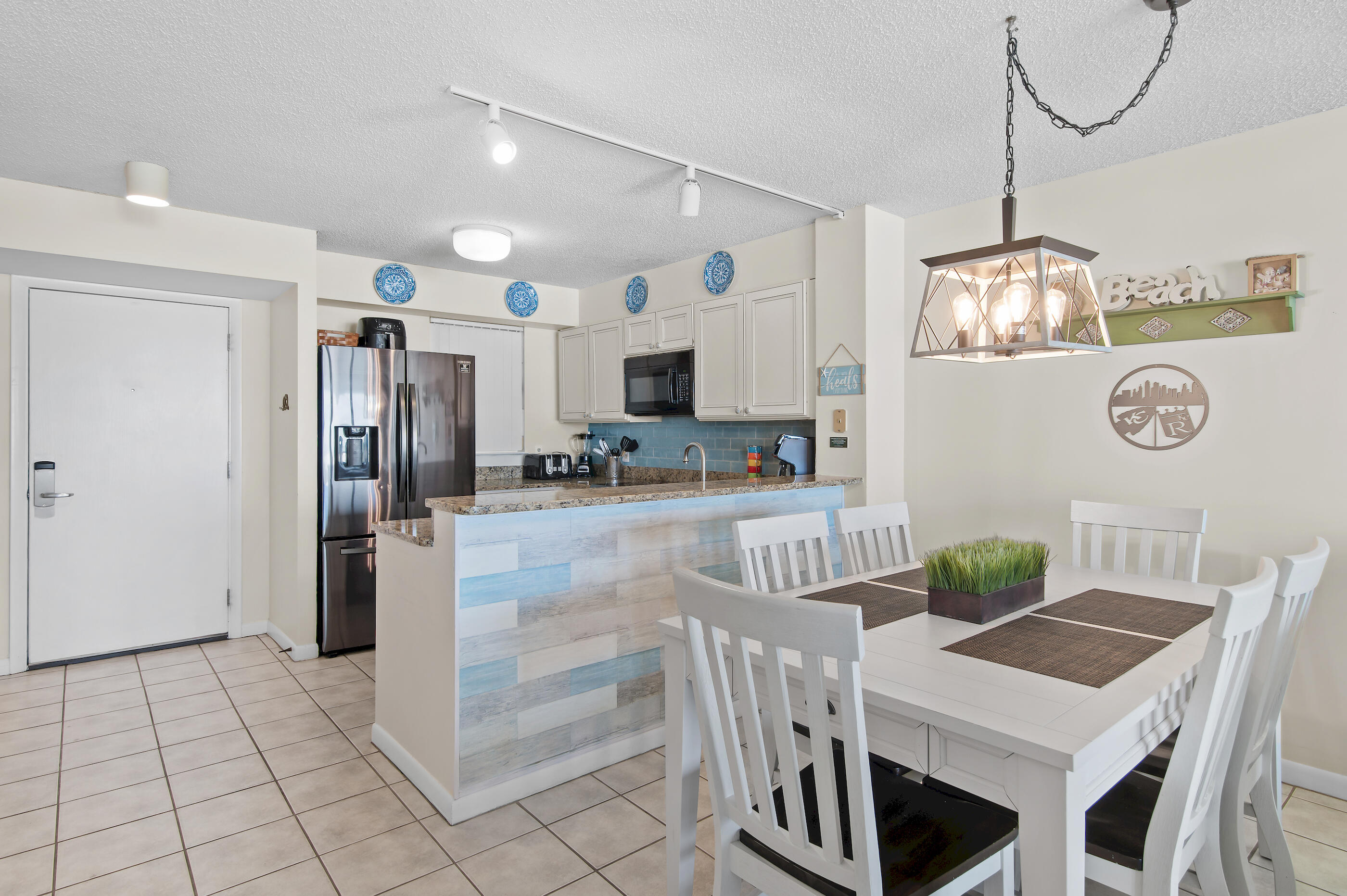 MAGNOLIA HOUSE - Residential