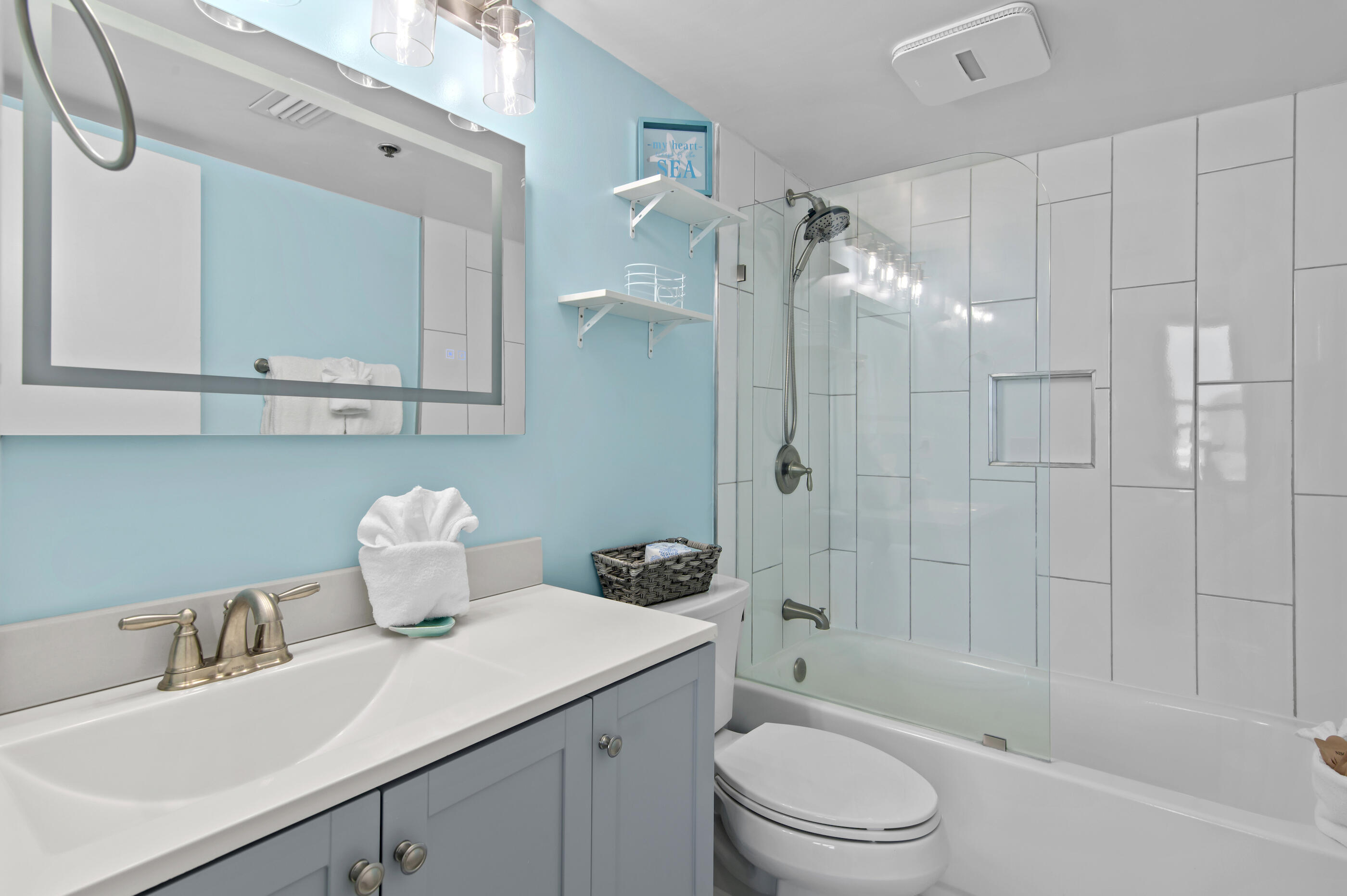 MAGNOLIA HOUSE - Residential