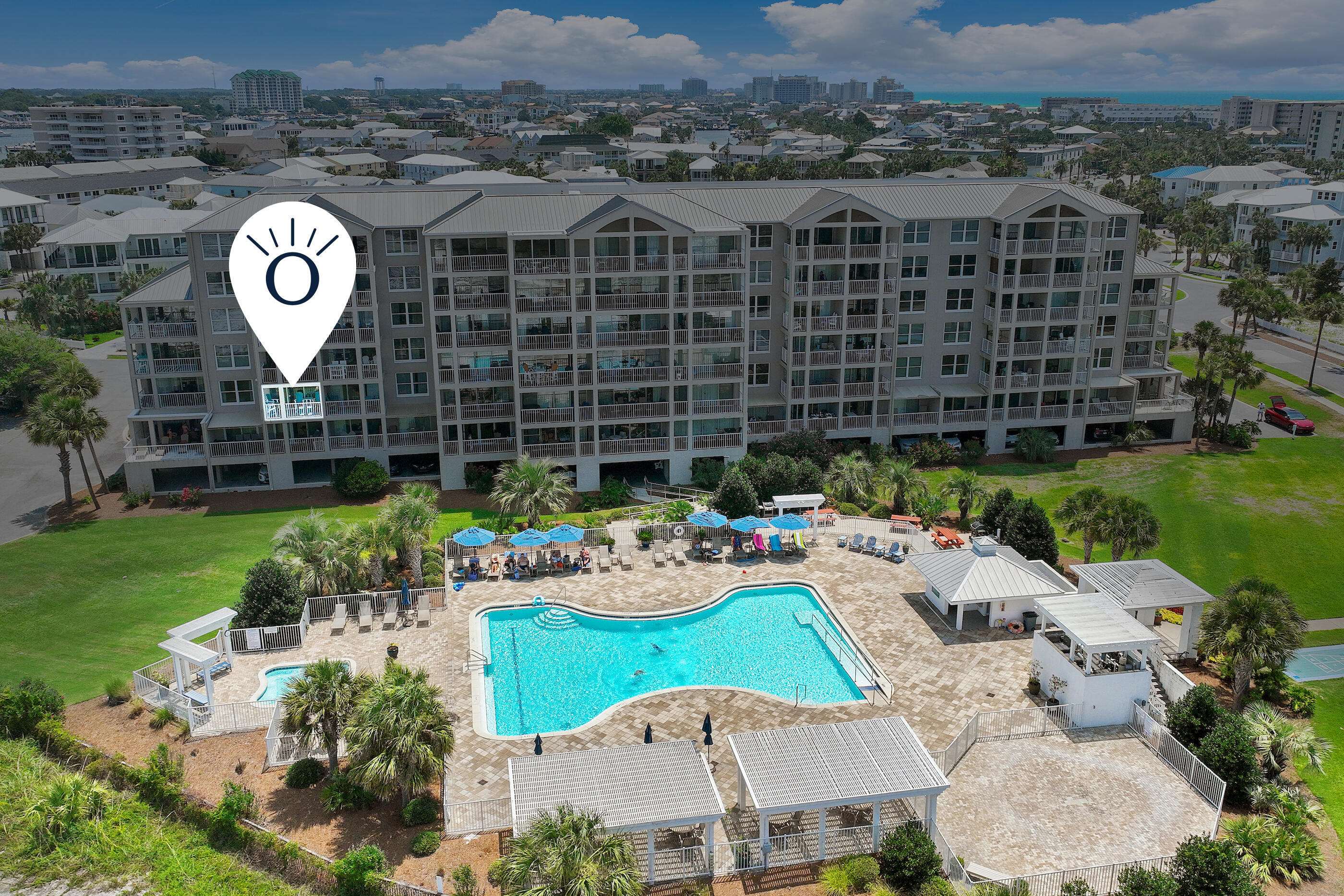 MAGNOLIA HOUSE - Residential