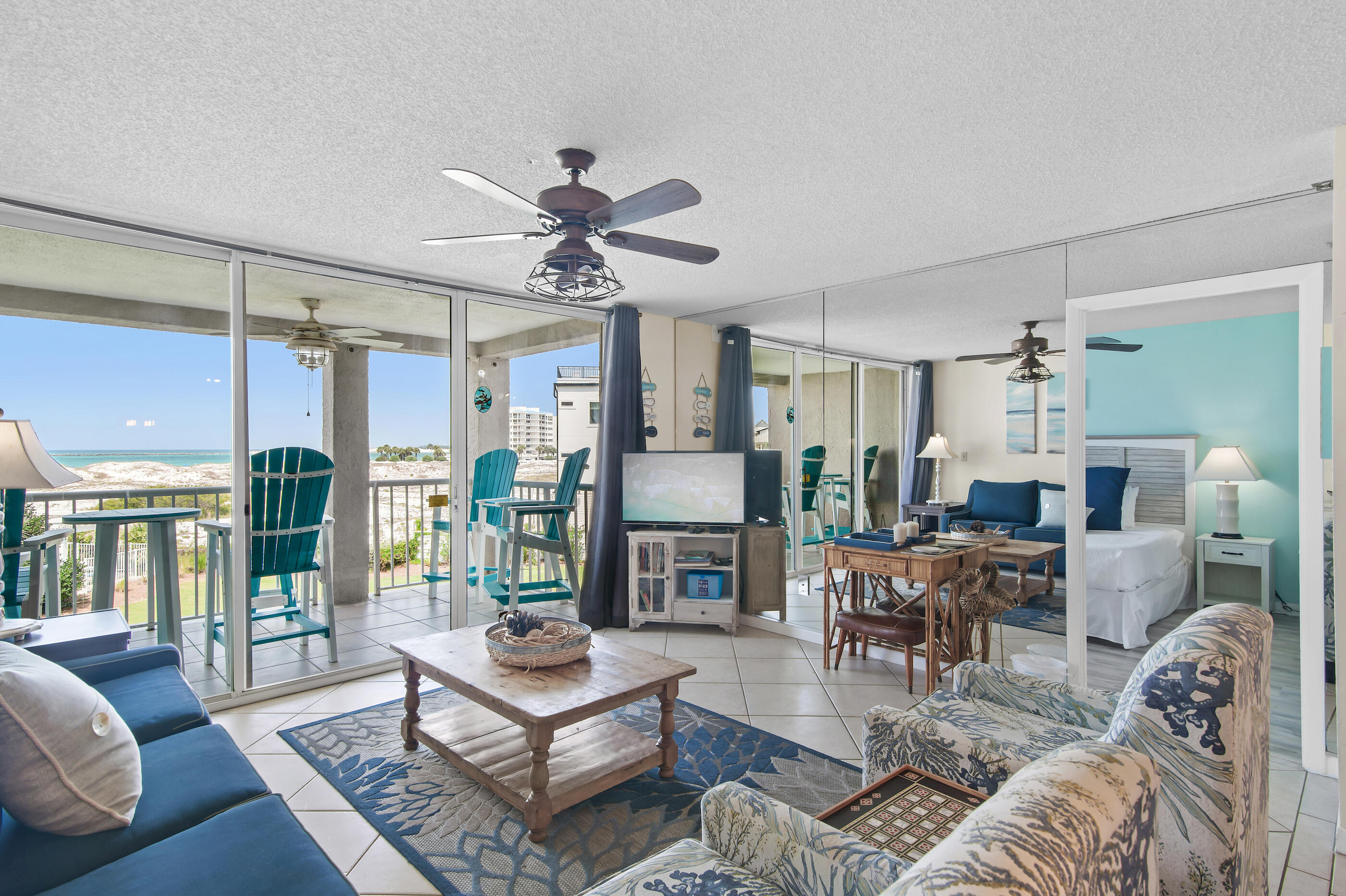 MAGNOLIA HOUSE - Residential