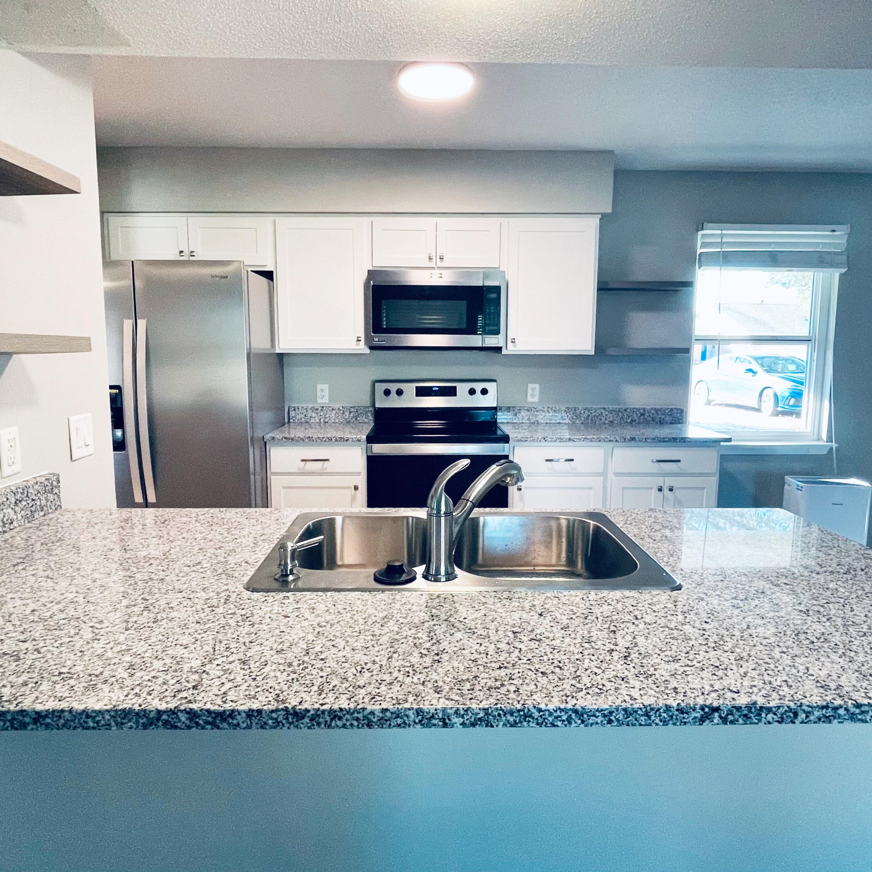 PORT DIXIE MANOR - Residential Lease