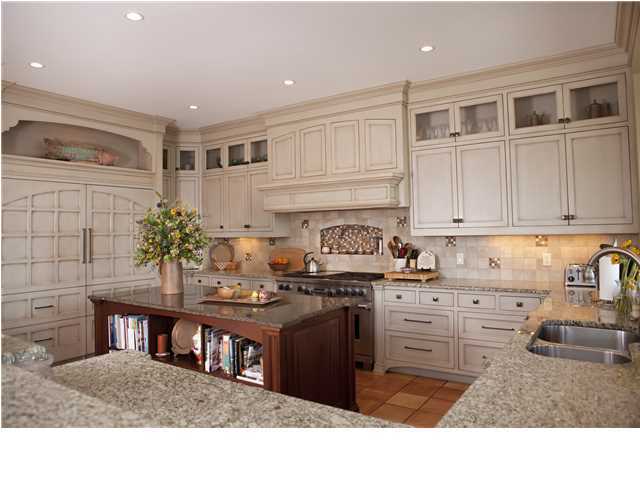 HICKORY SHORES NONE - Residential