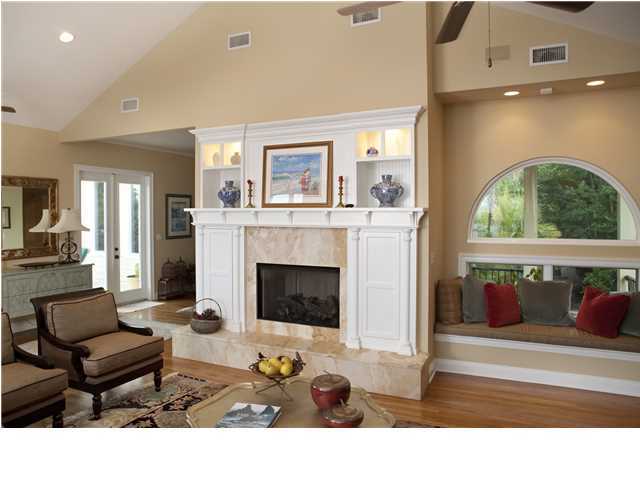HICKORY SHORES NONE - Residential