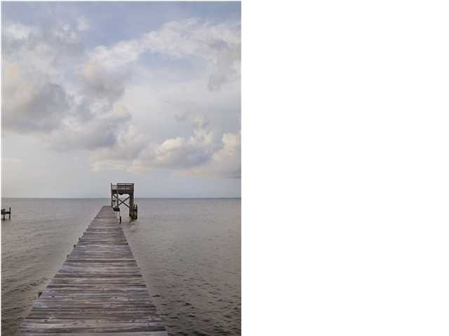 HICKORY SHORES NONE - Residential