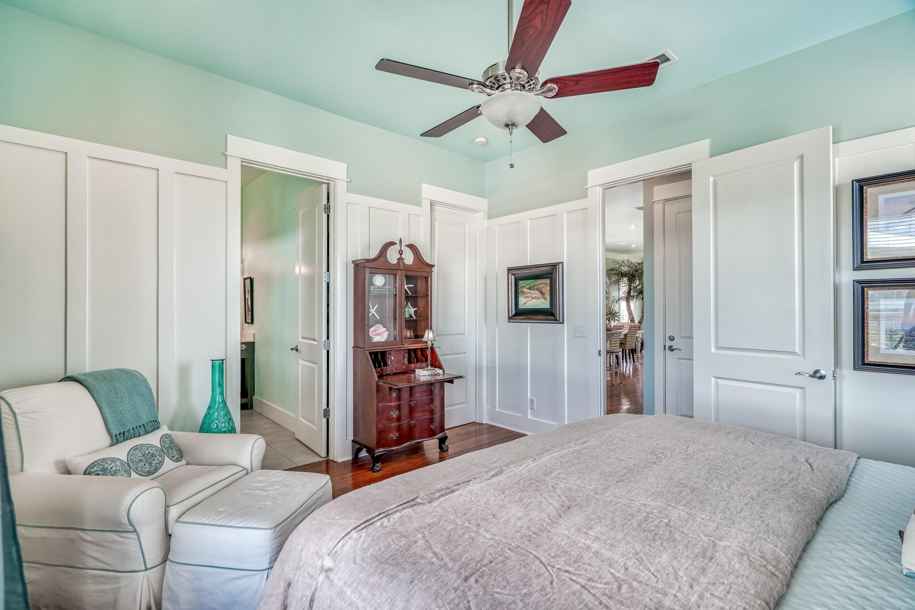 DUNES ESTATES OF SEAGROVE - Residential