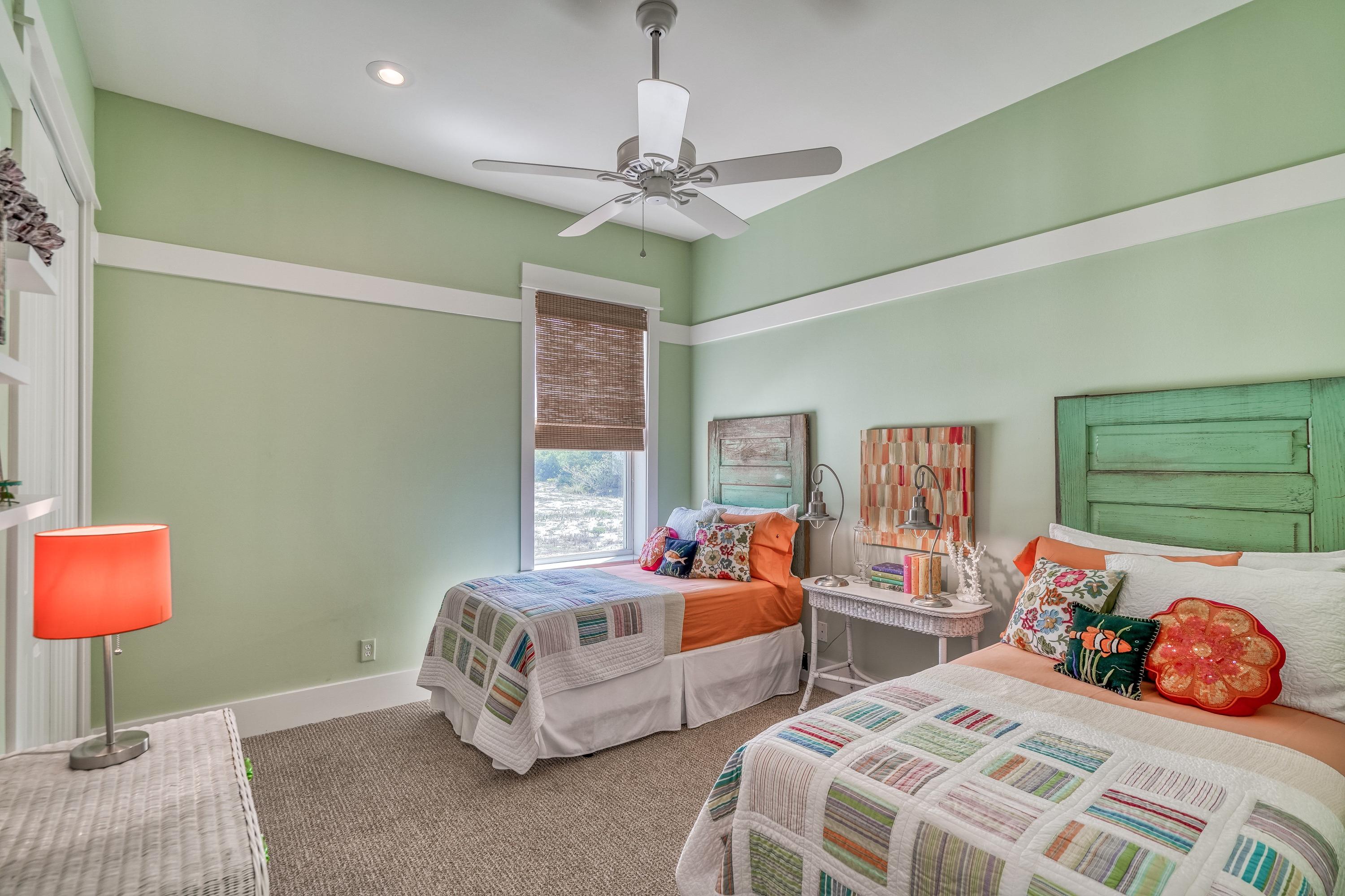 DUNES ESTATES OF SEAGROVE - Residential