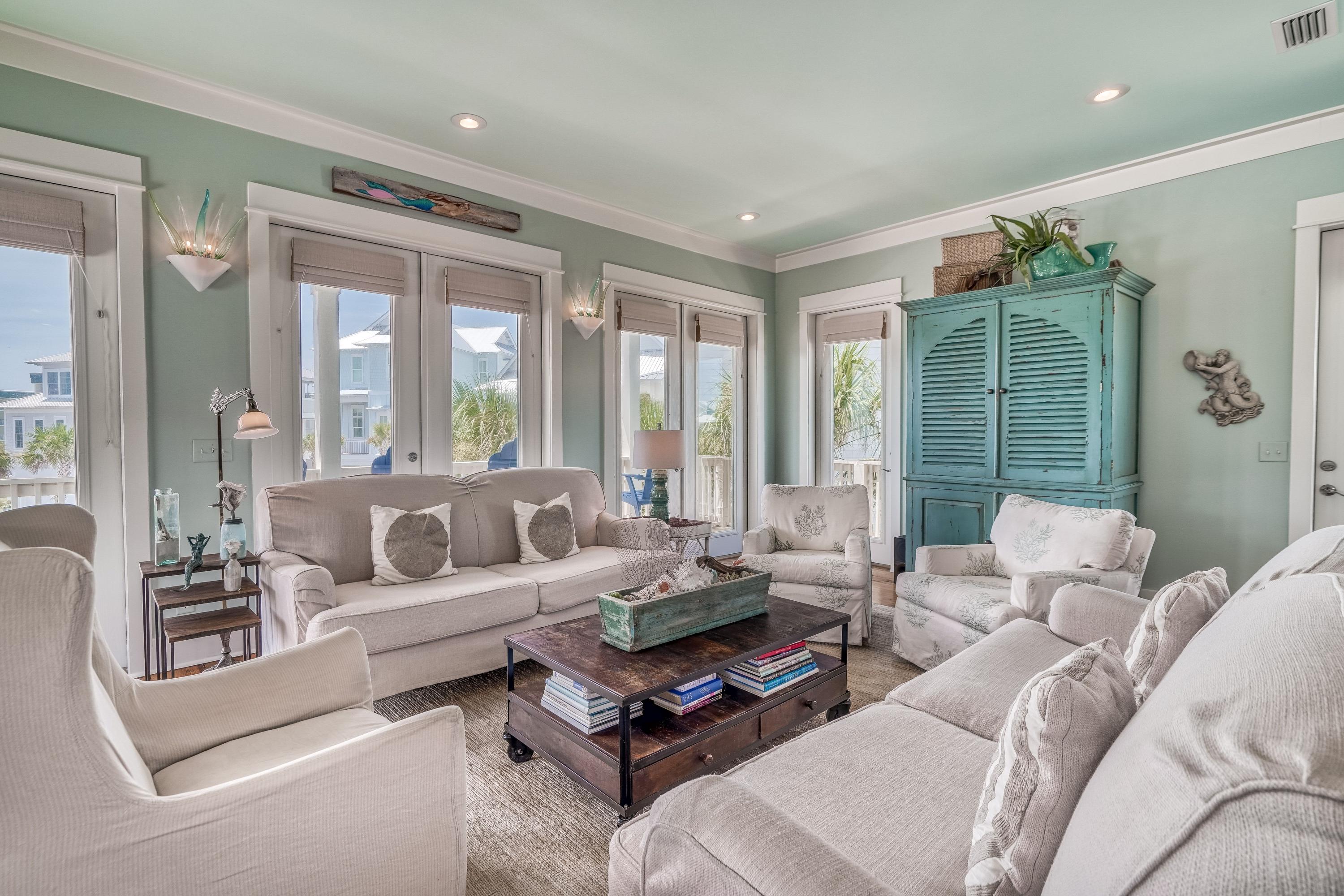DUNES ESTATES OF SEAGROVE - Residential
