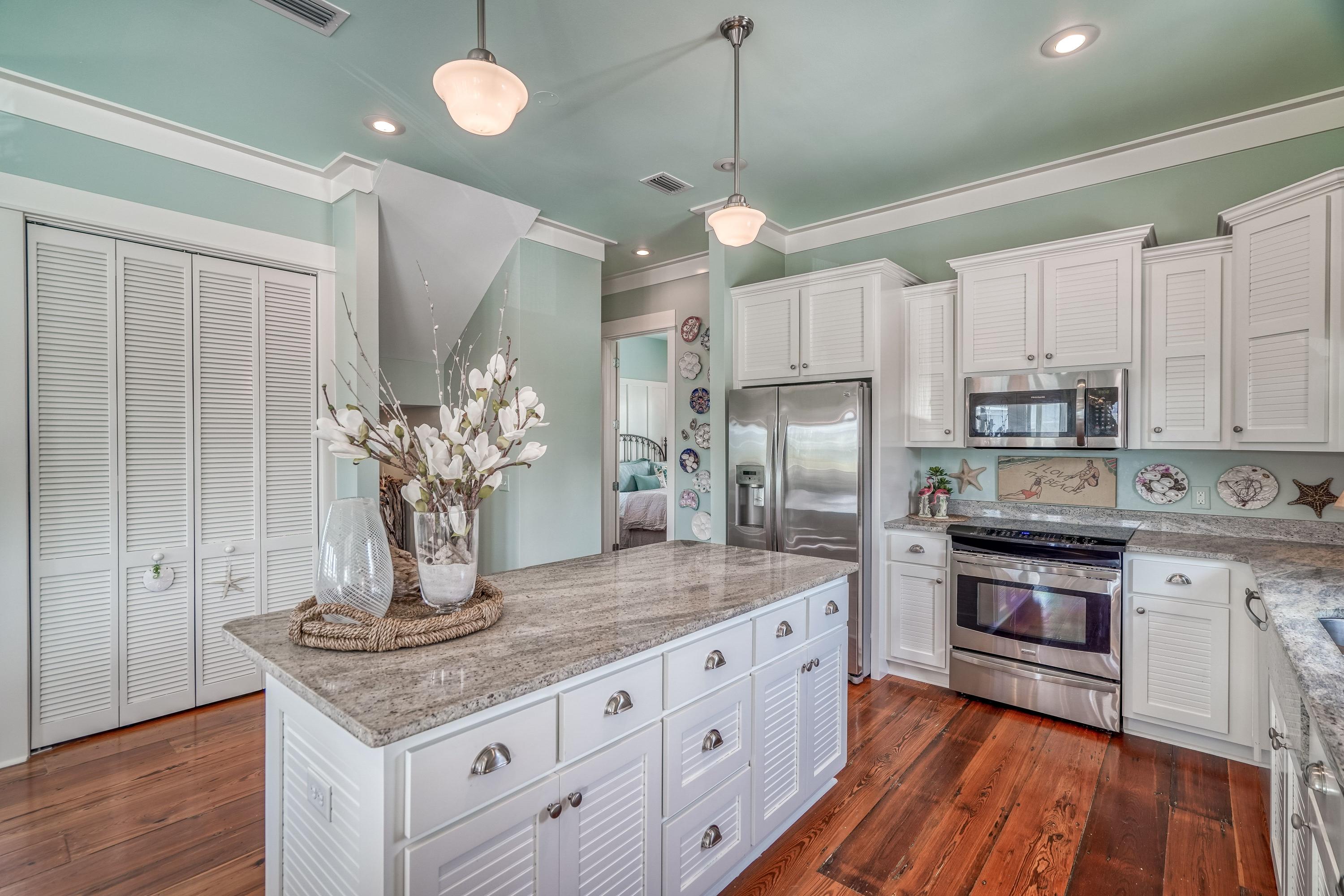 DUNES ESTATES OF SEAGROVE - Residential