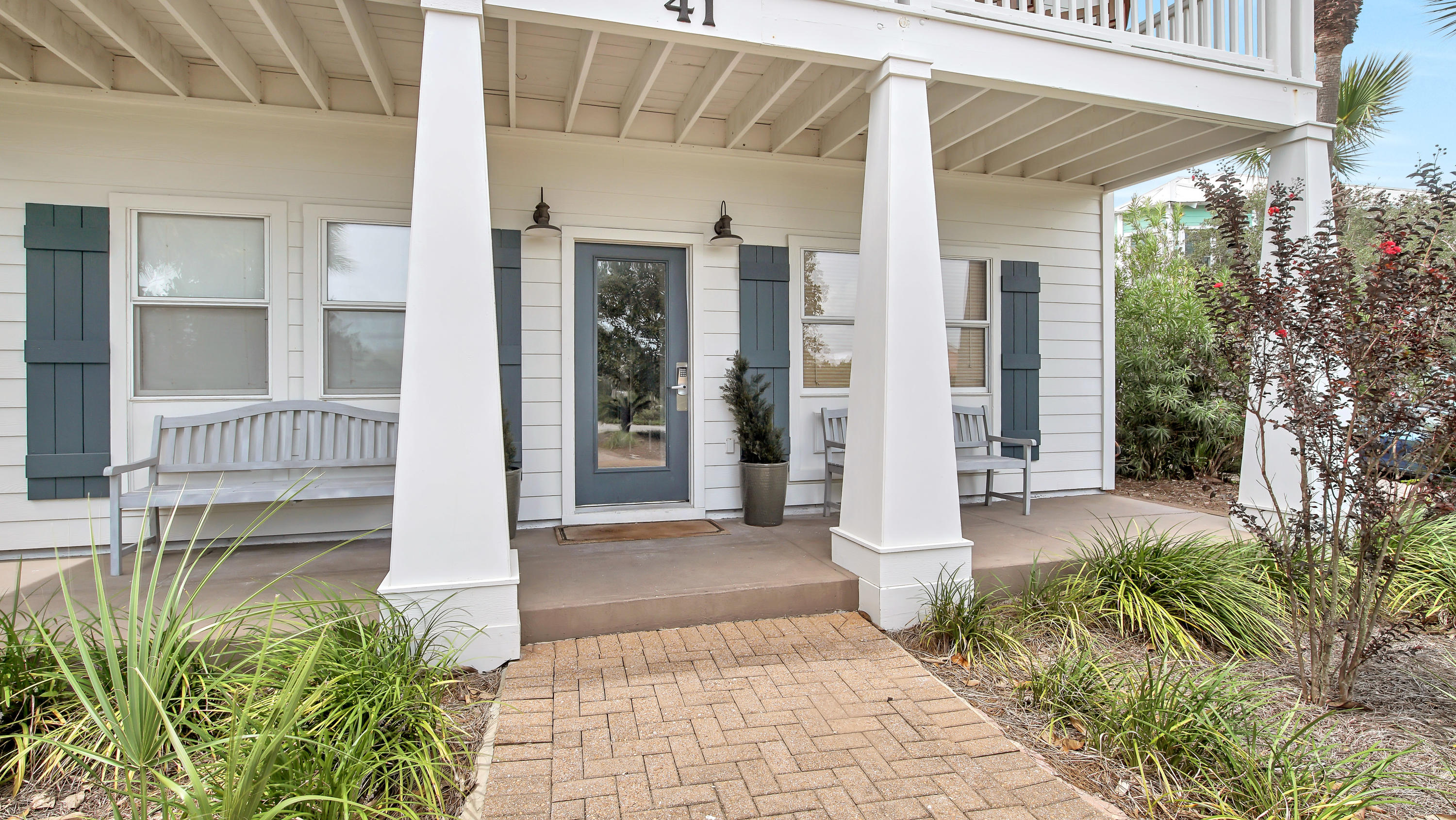 TRANQUIL SHORES - Residential