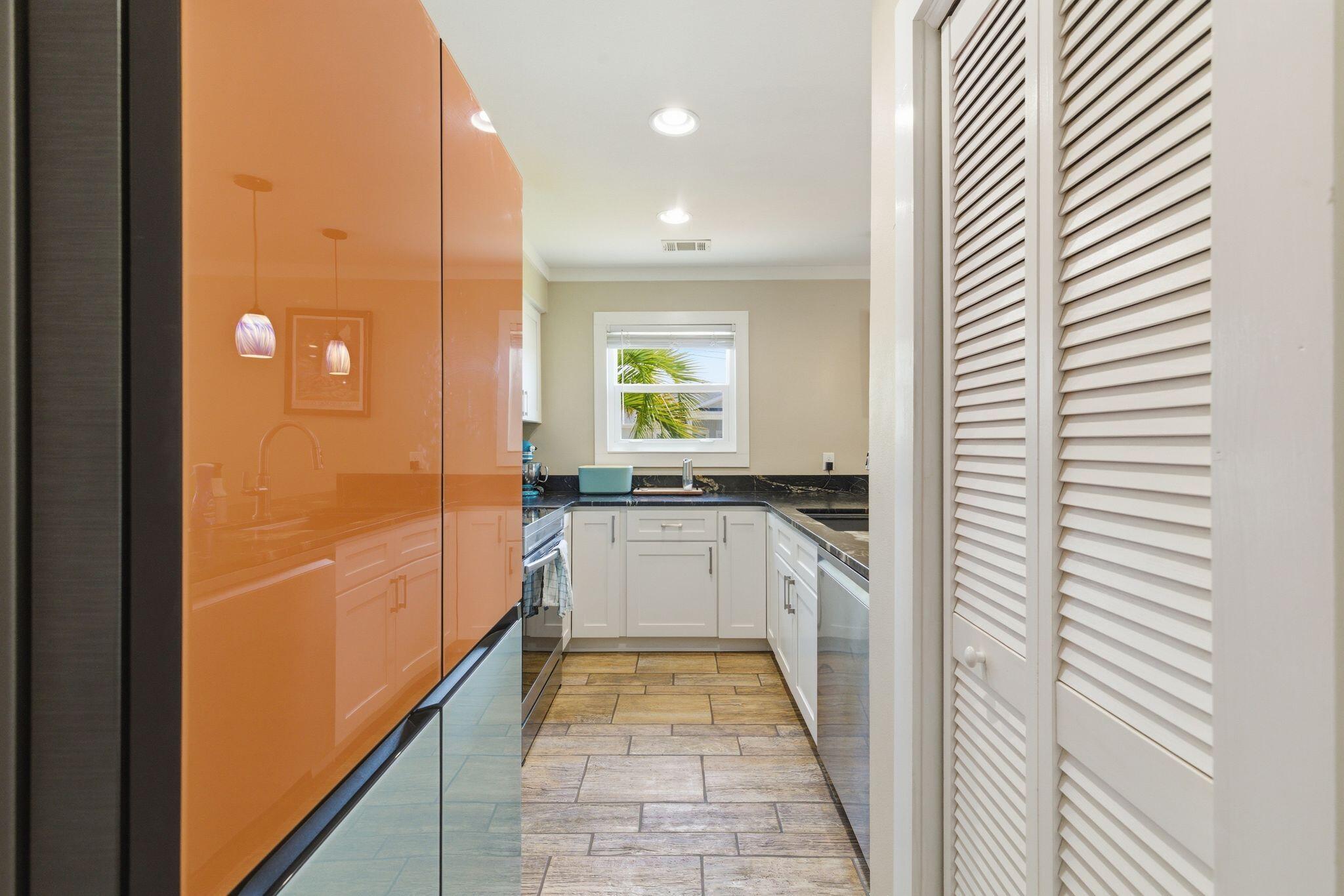 LA MAR WEST T/H - Residential