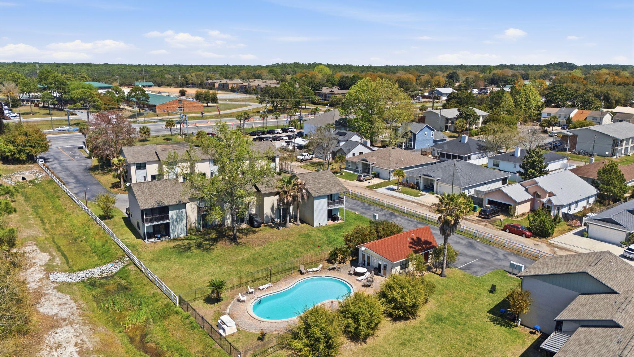 LA MAR WEST T/H - Residential