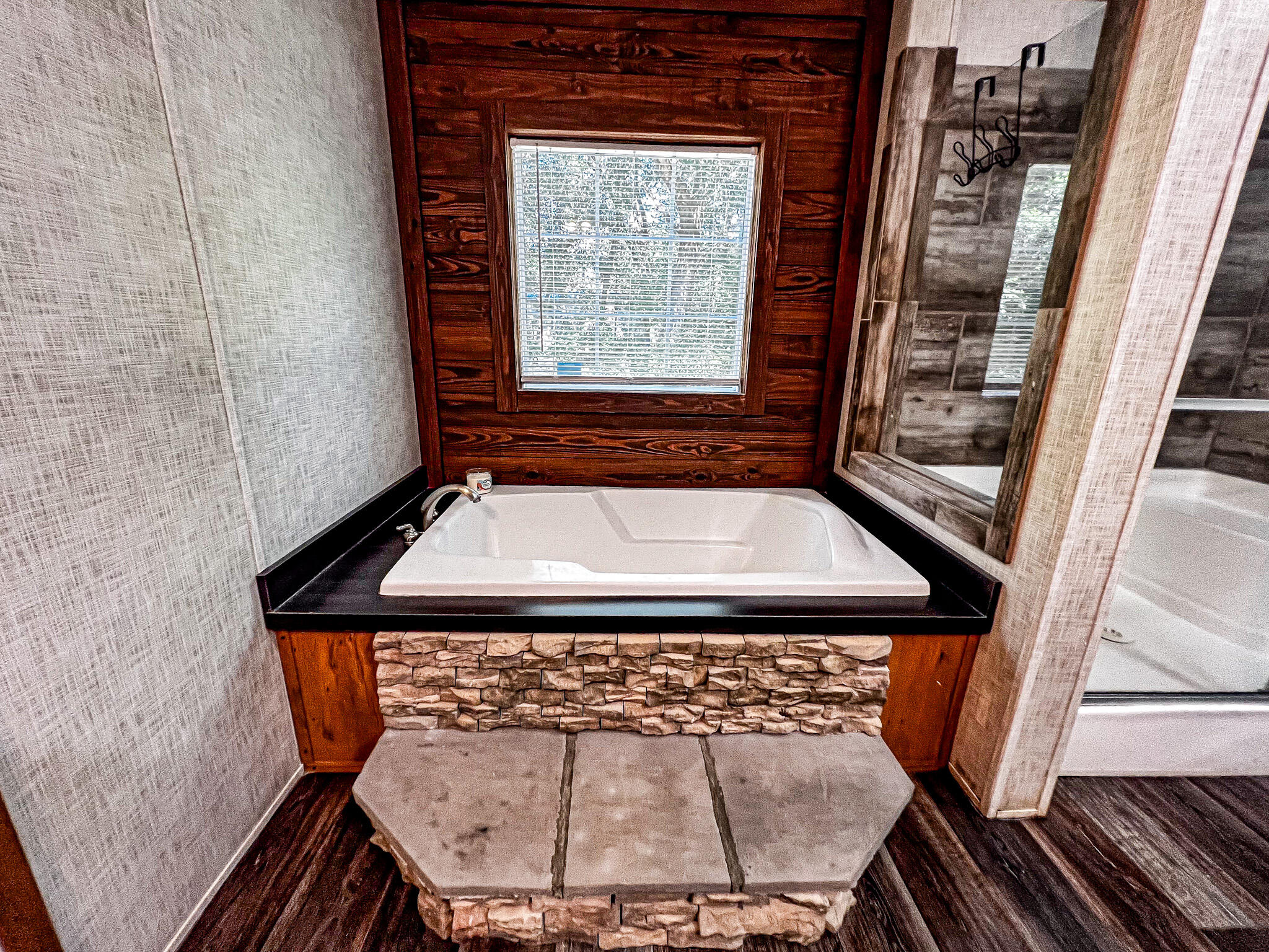 MORRIS ADD TO C/V - Residential