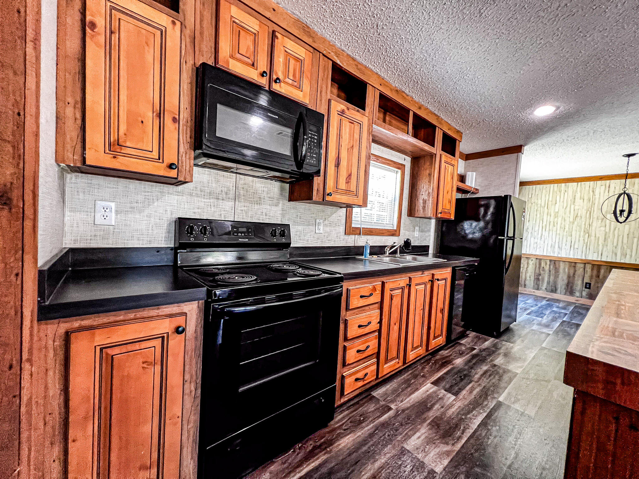 MORRIS ADD TO C/V - Residential