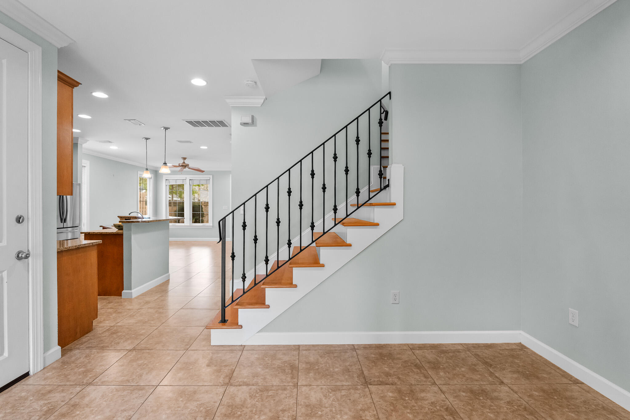 MARINA LANDING - Residential