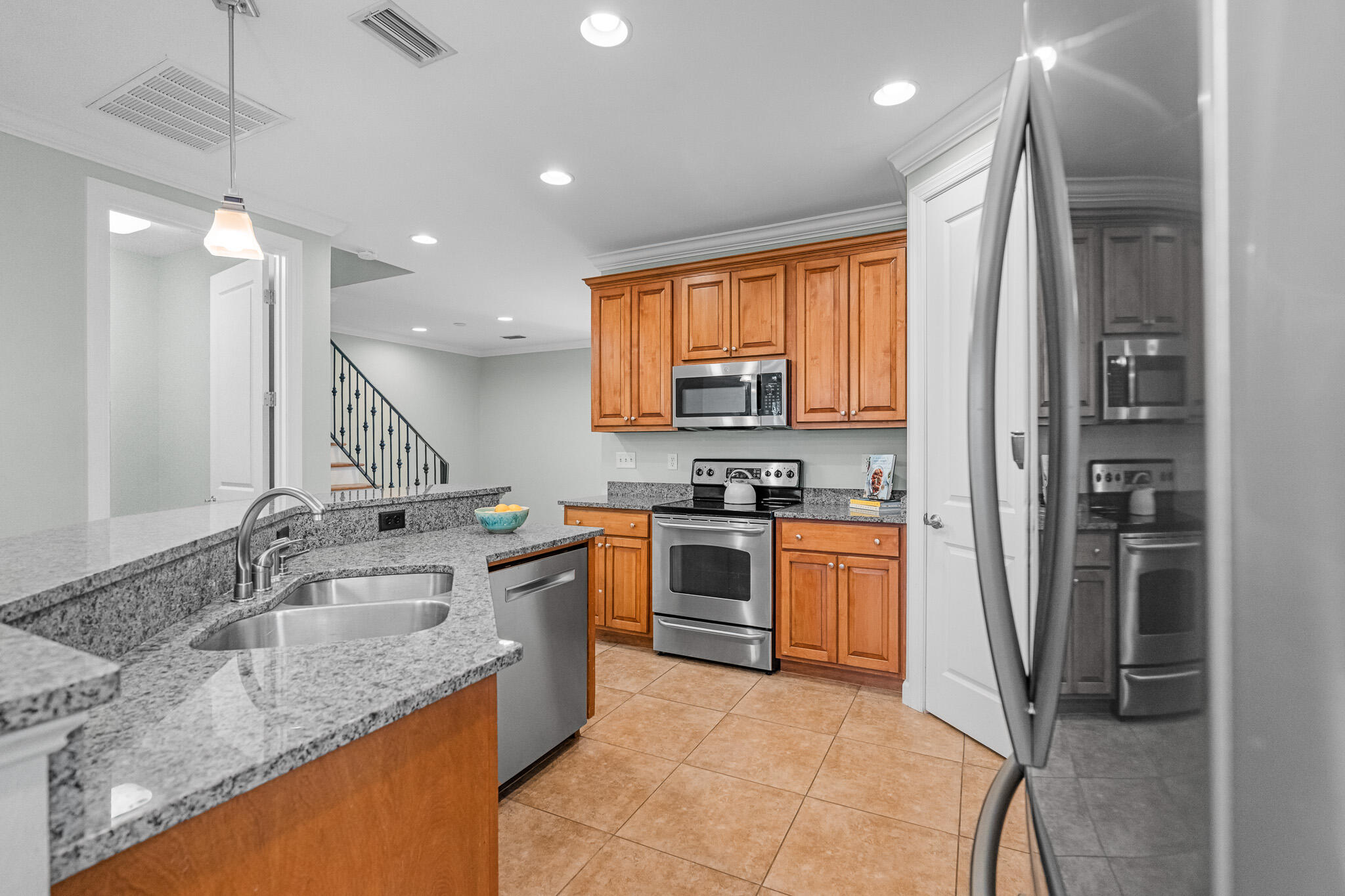 MARINA LANDING - Residential