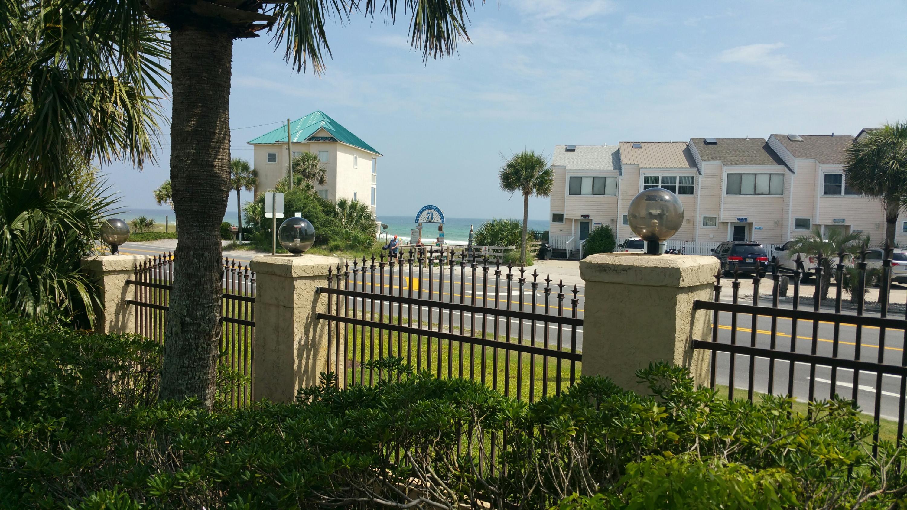 PORTSIDE CONDO - Residential