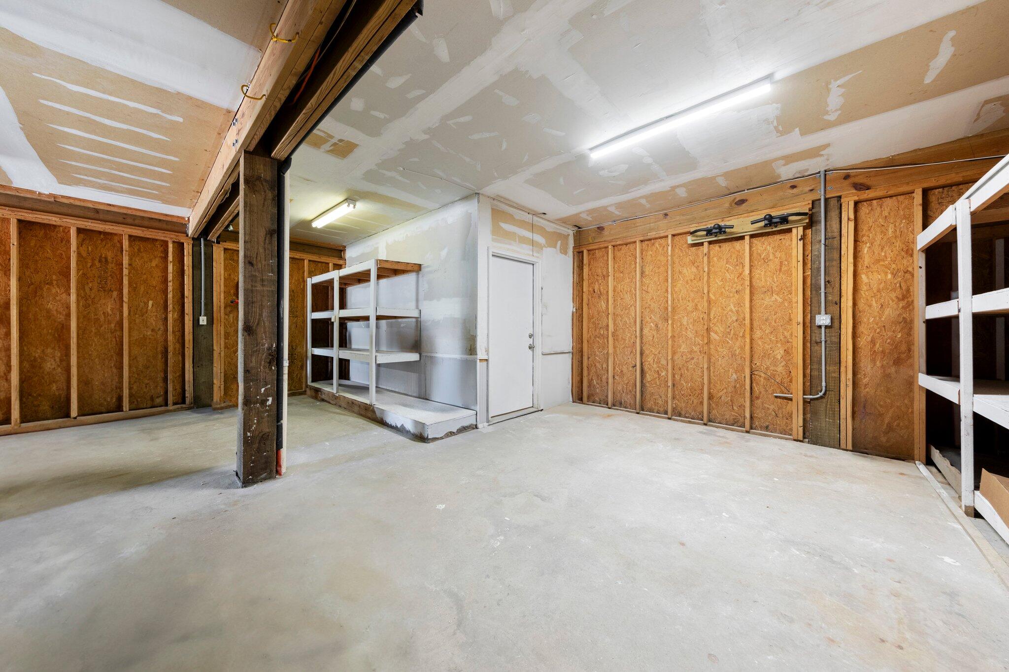 VILLAGE AT NAVARRE - Residential