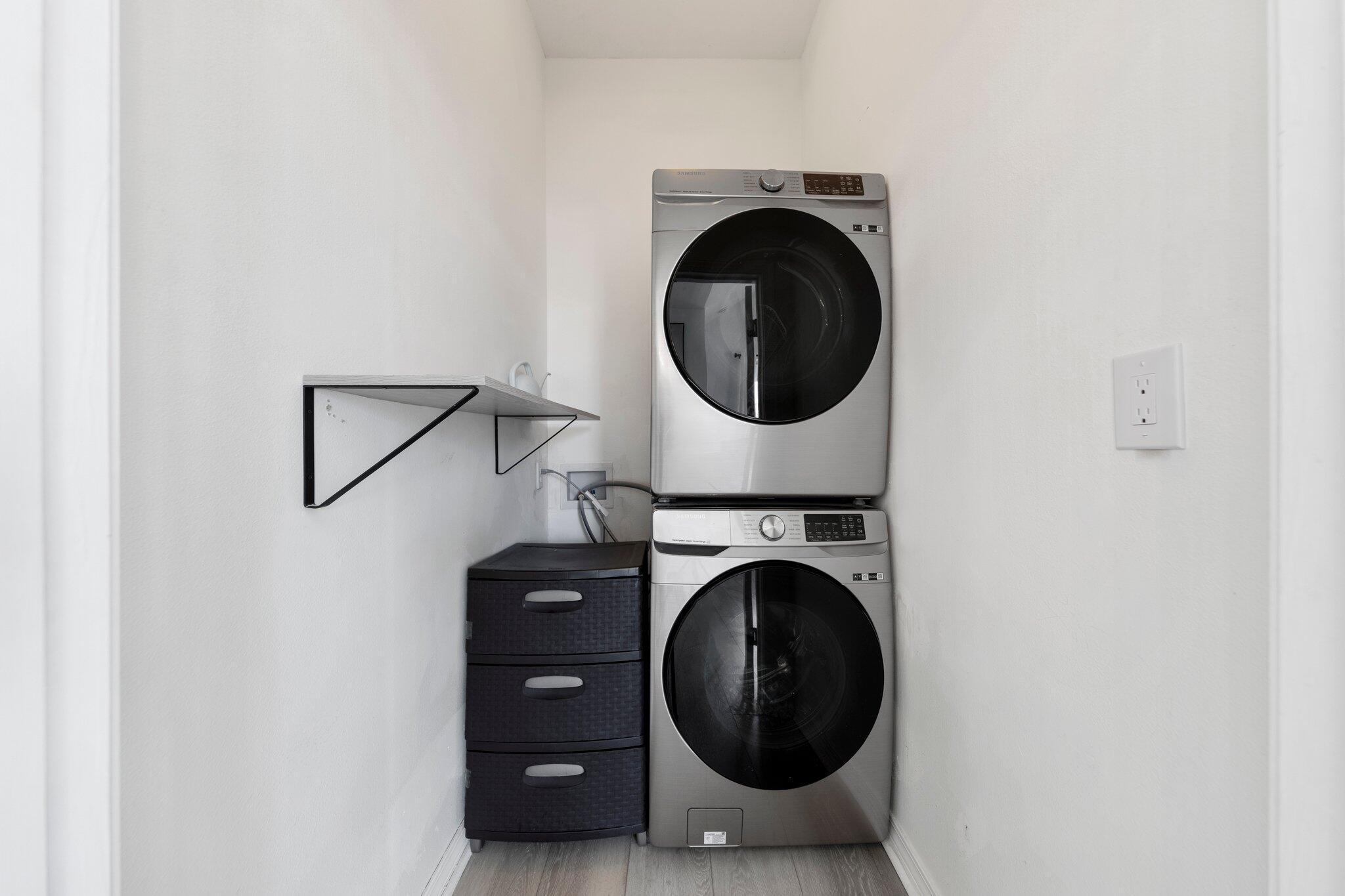 VILLAGE AT NAVARRE - Residential