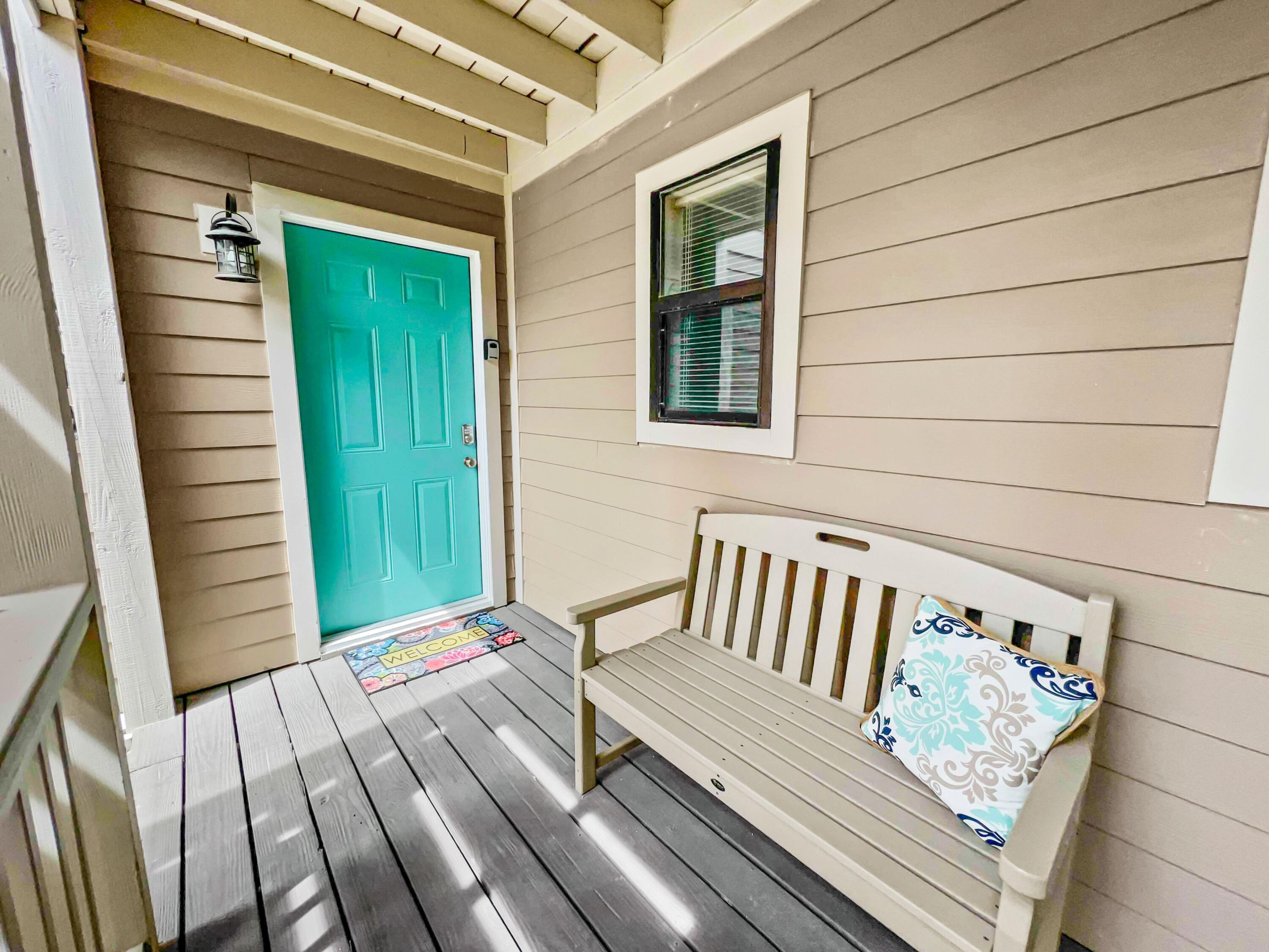 HARBOUR POINT CONDO - Residential