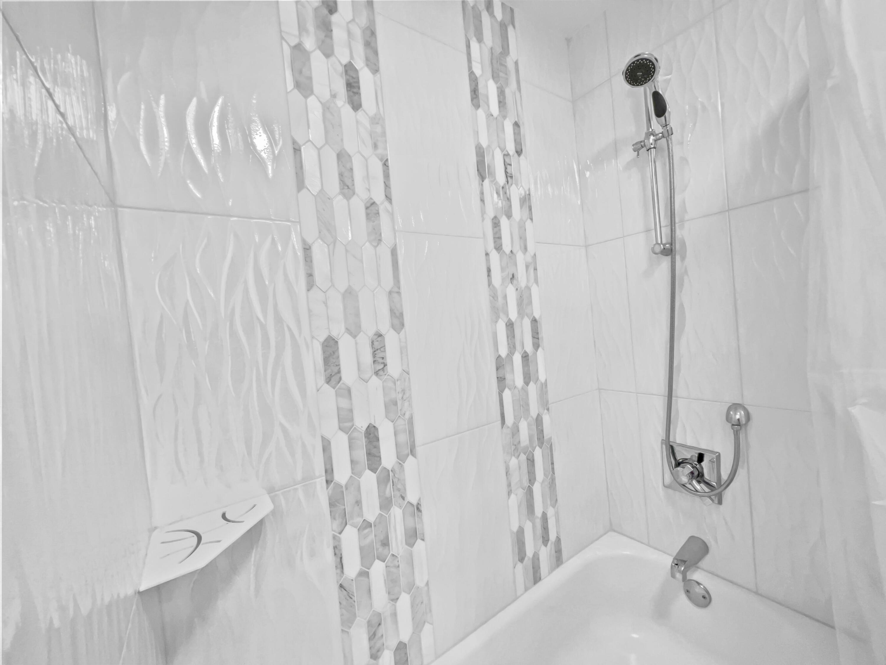 HARBOUR POINT CONDO - Residential