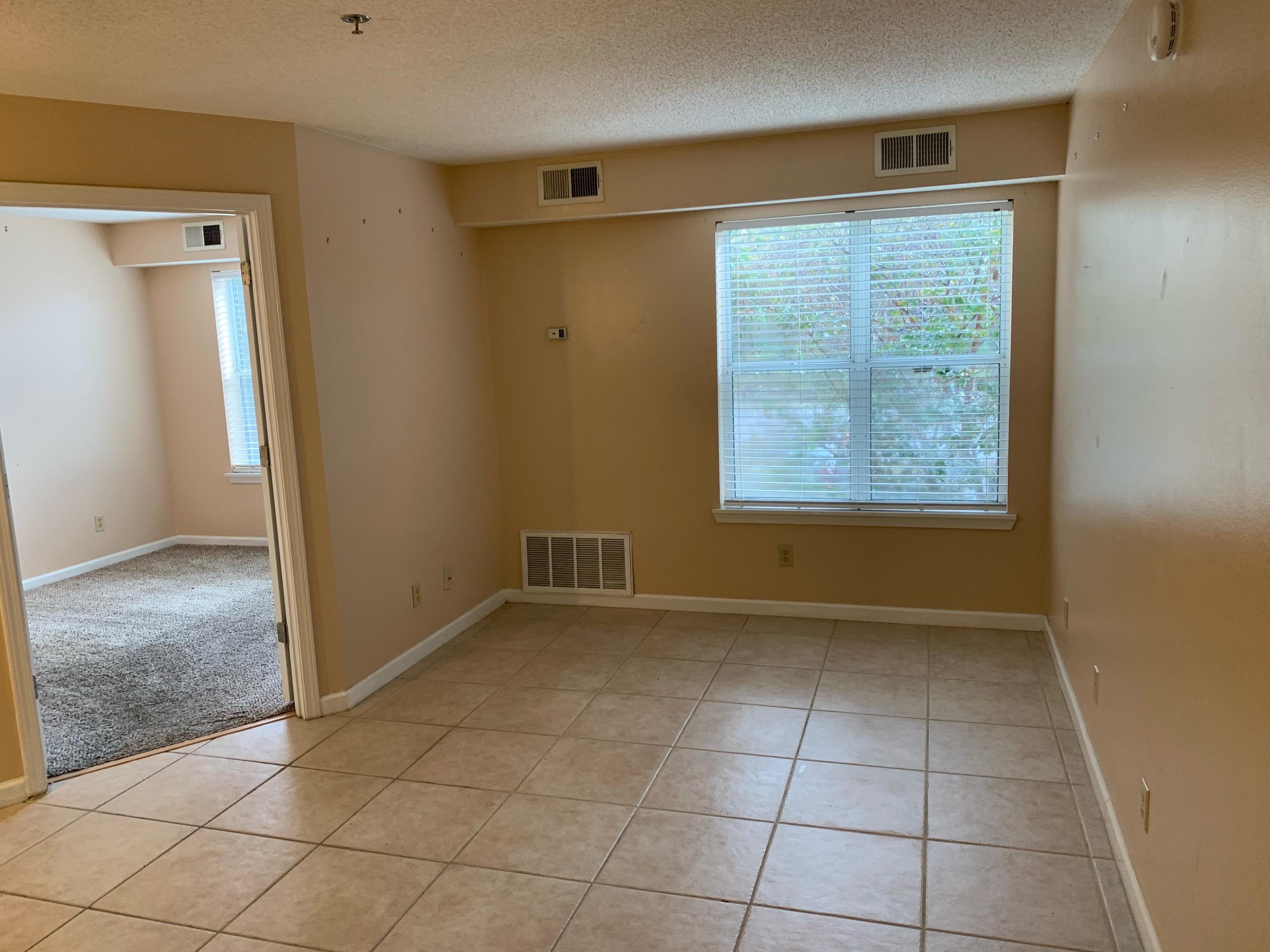 POINTE OF VIEW - Residential Lease