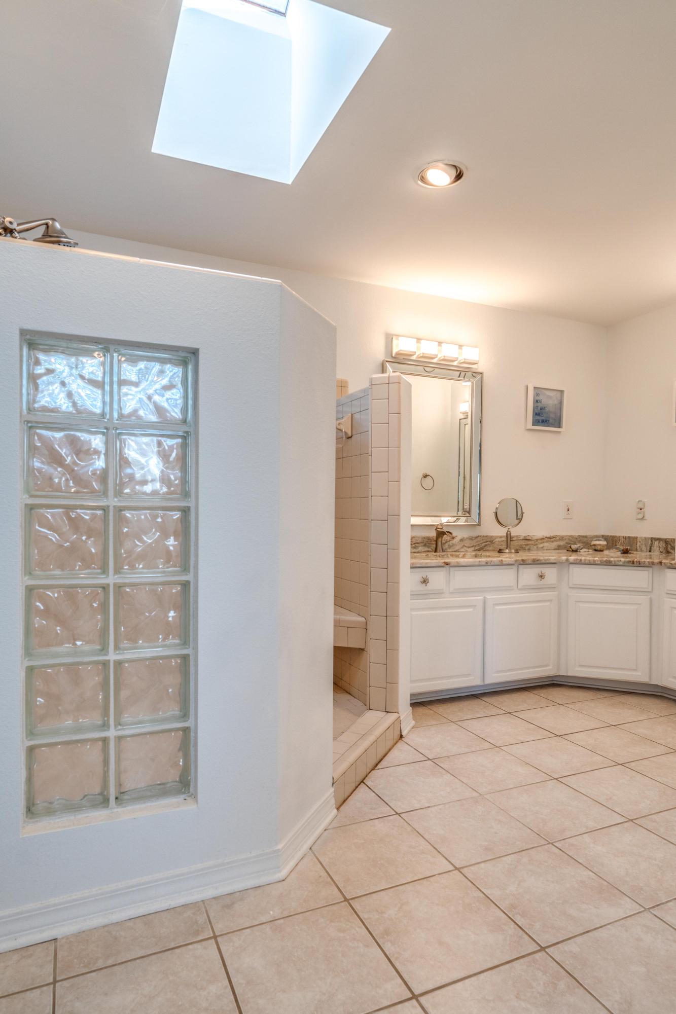 PARKWOOD ESTATES PH 2 BLUEWATER BAY - Residential