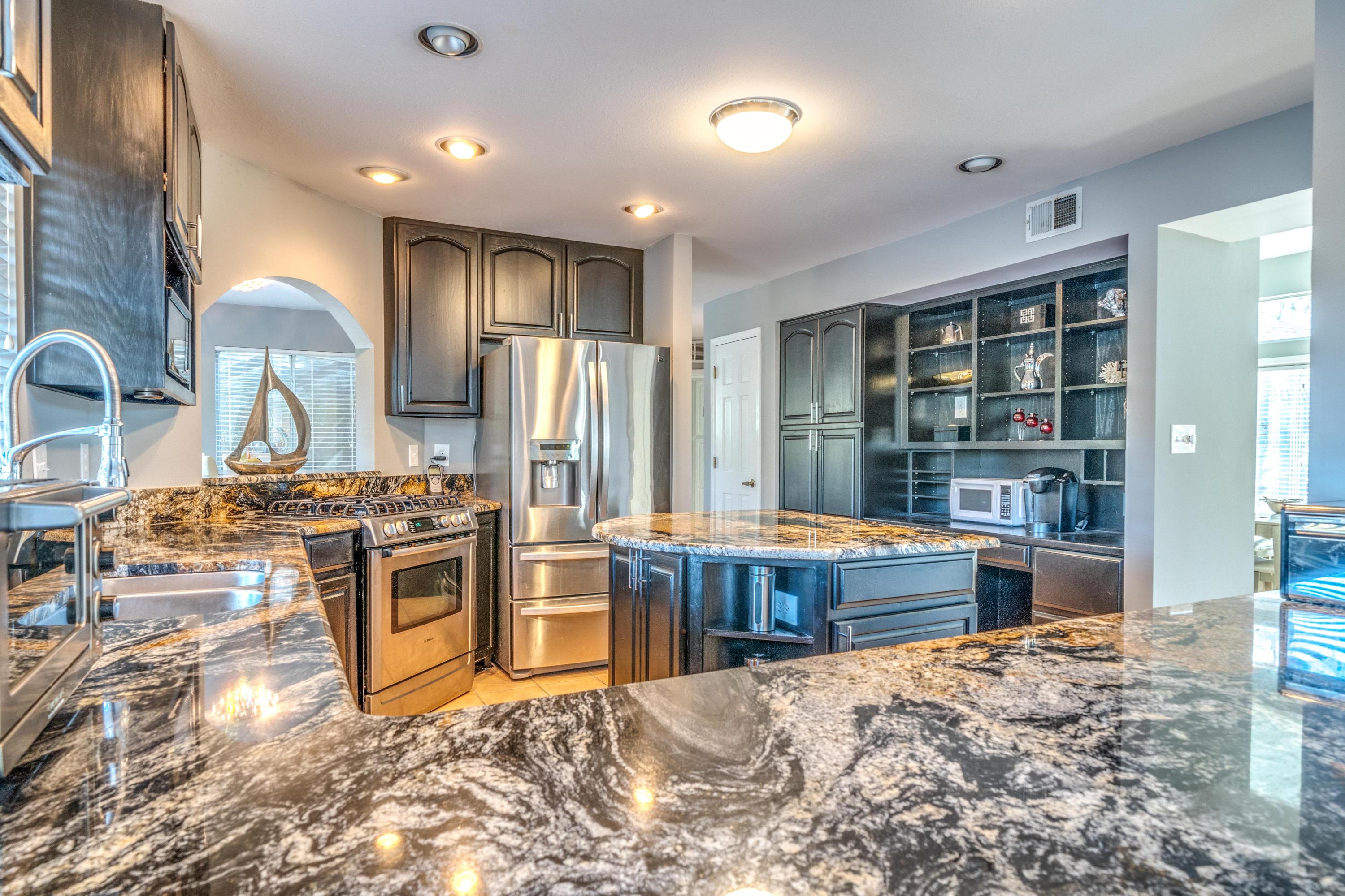 PARKWOOD ESTATES PH 2 BLUEWATER BAY - Residential