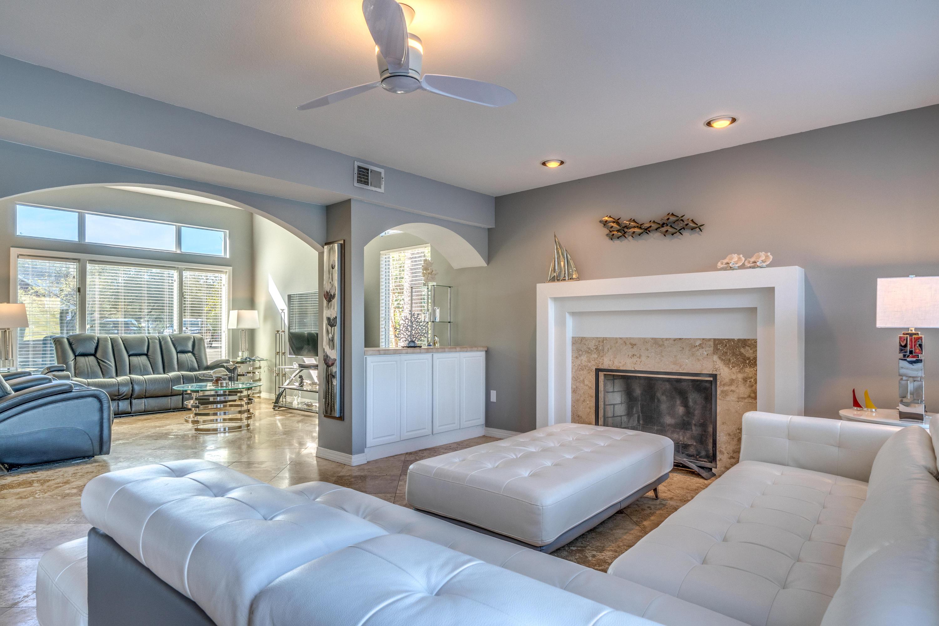 PARKWOOD ESTATES PH 2 BLUEWATER BAY - Residential