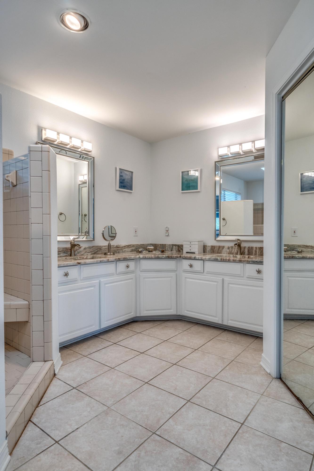 PARKWOOD ESTATES PH 2 BLUEWATER BAY - Residential