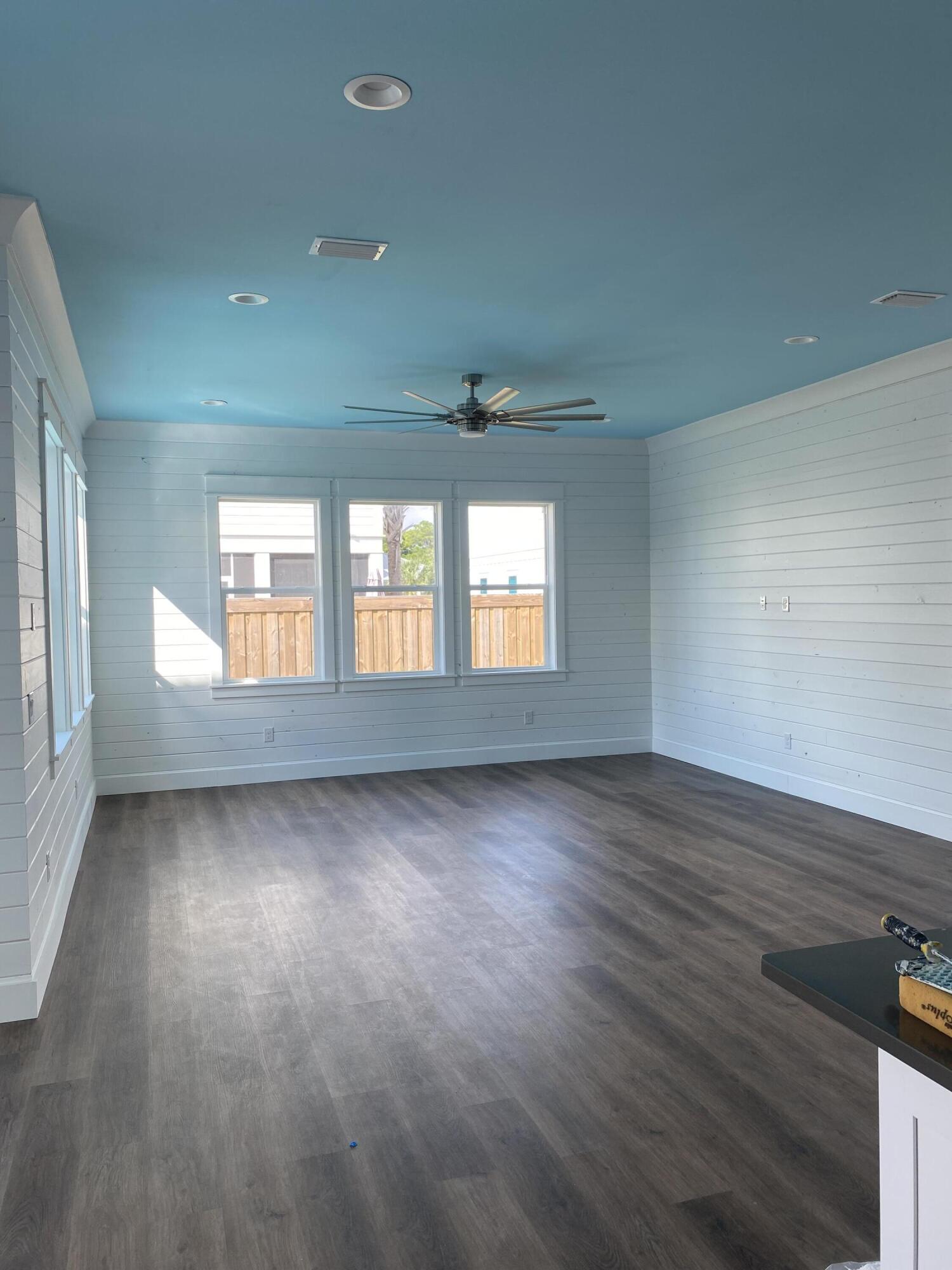 FRANGISTA BEACH 2ND ADDN - Residential