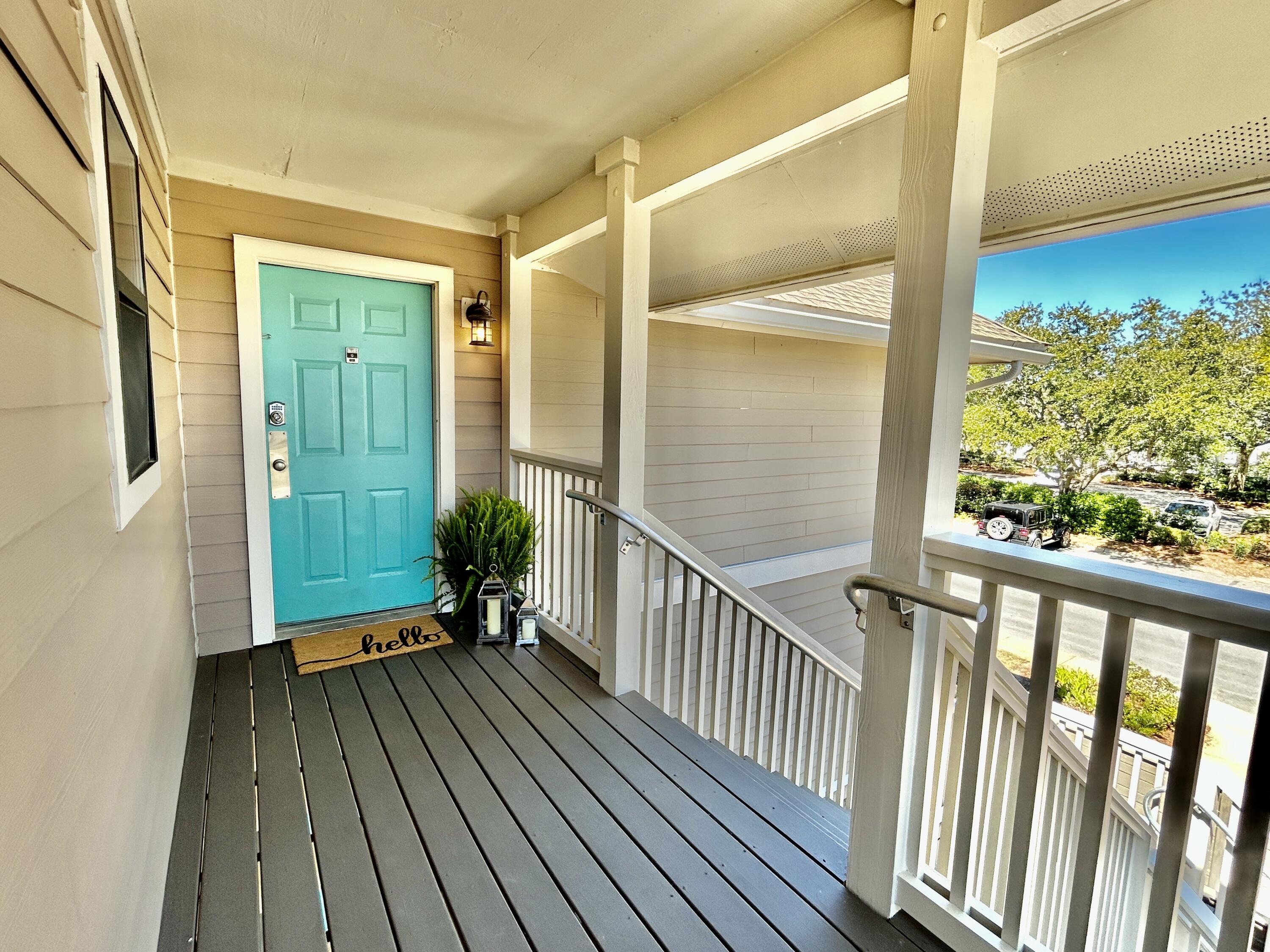 HARBOUR POINT CONDO - Residential