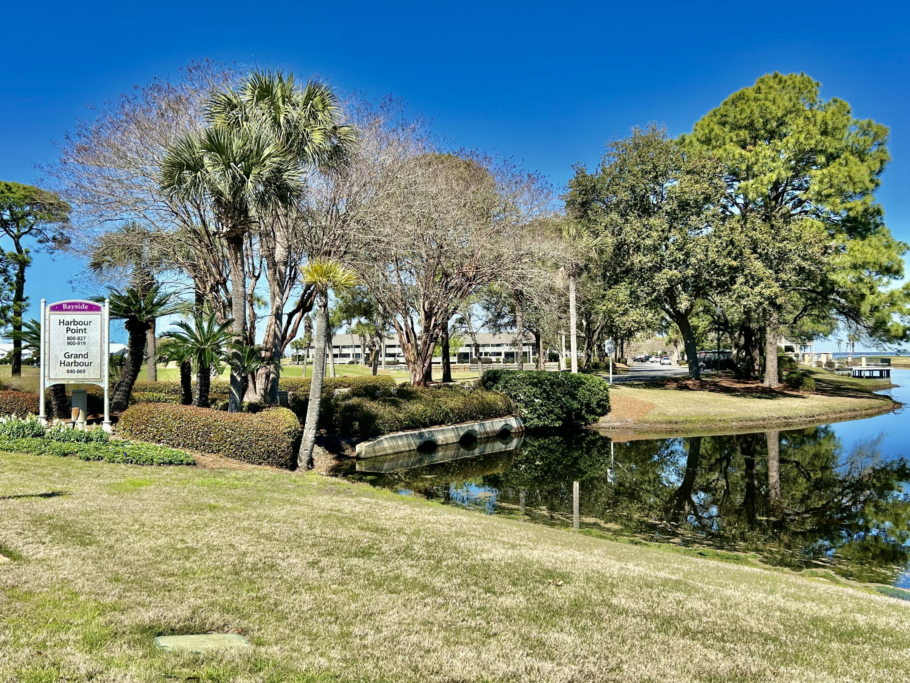 HARBOUR POINT CONDO - Residential