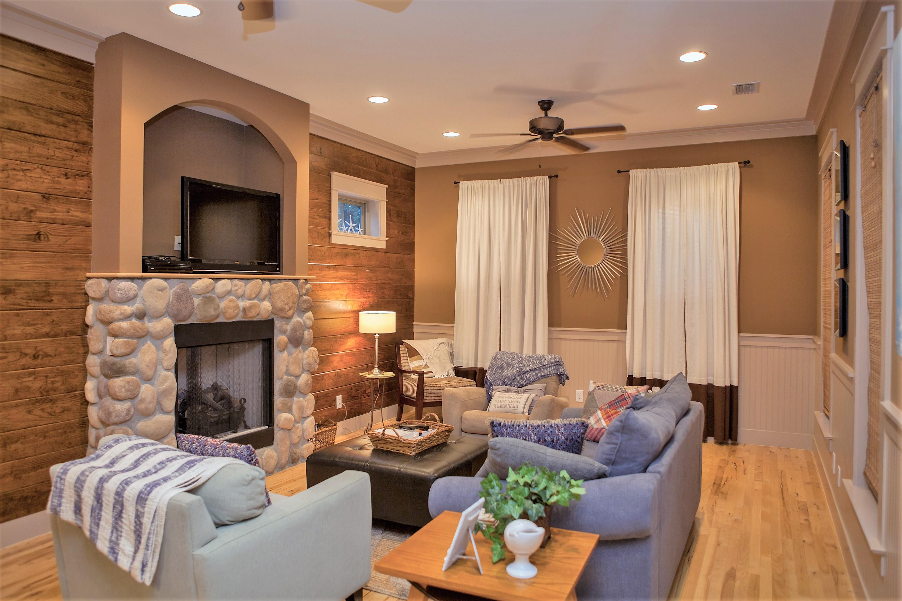 GRAYTON BEACH - Residential