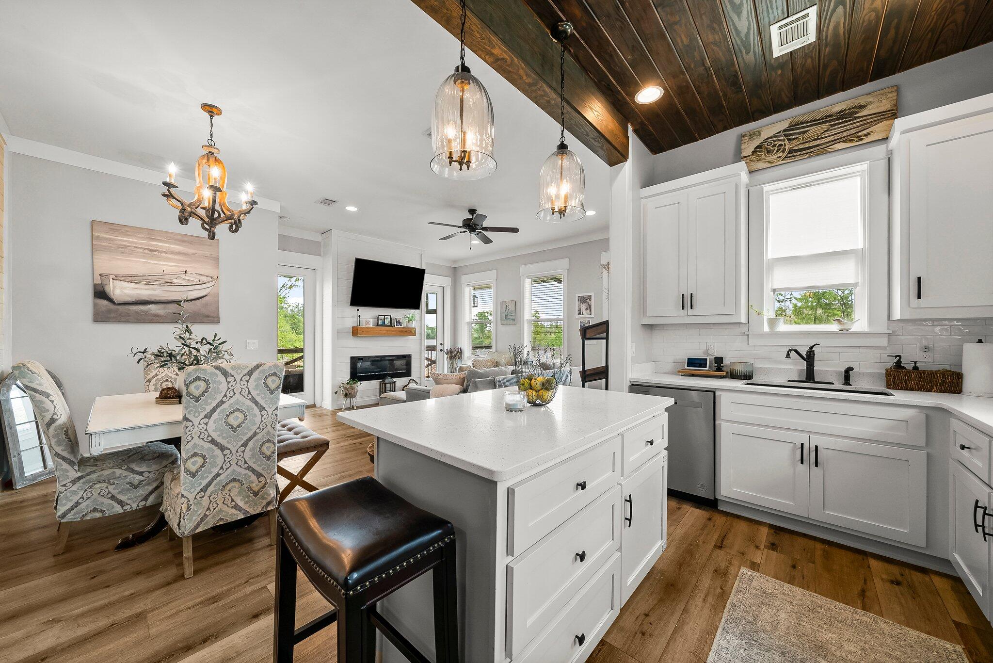 BLACK CREEK ESTATES - Residential