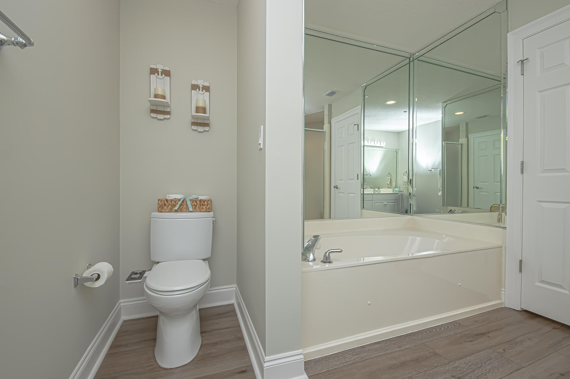 MARINA BAY RESORT CONDO - Residential