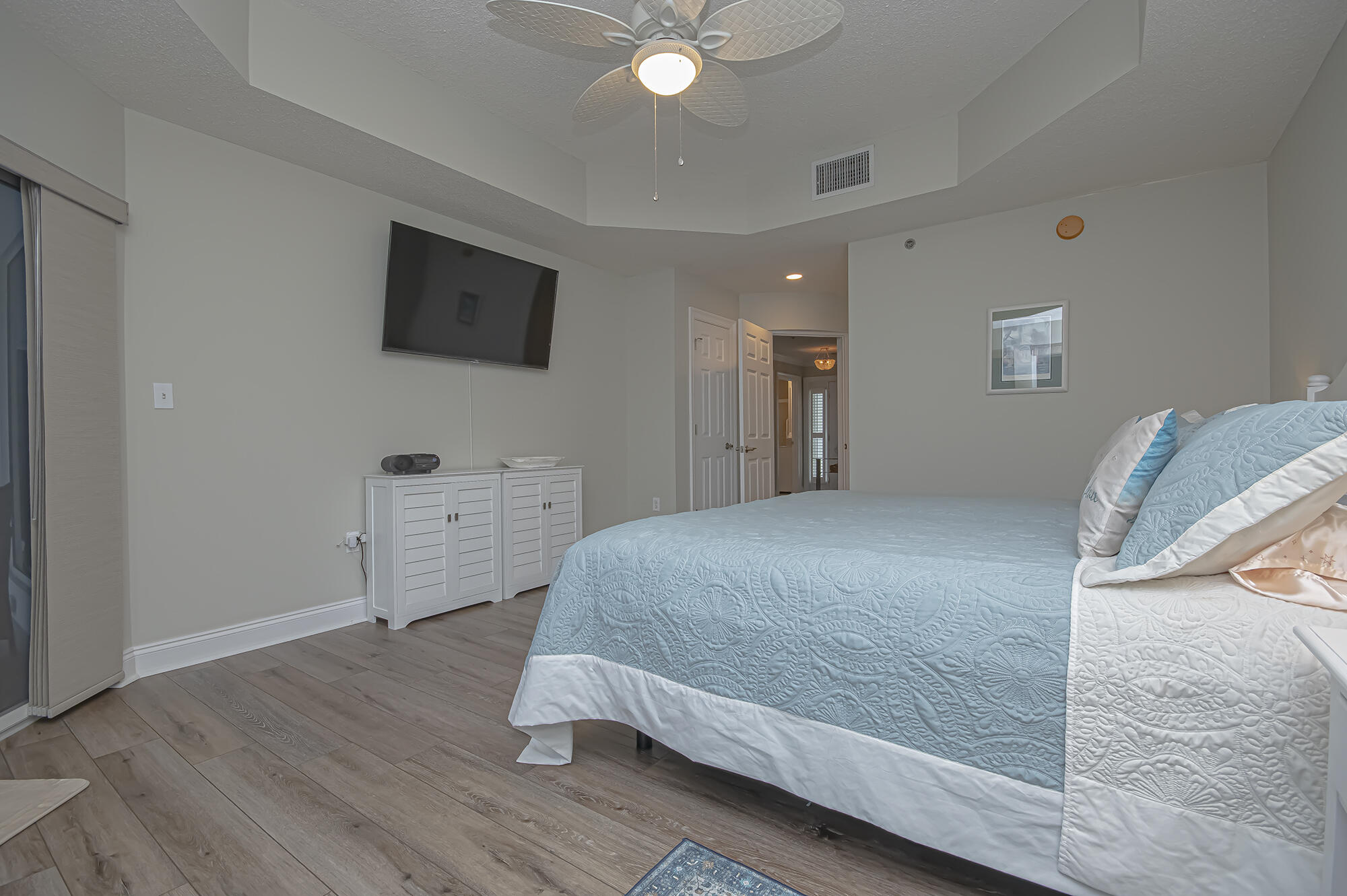 MARINA BAY RESORT CONDO - Residential