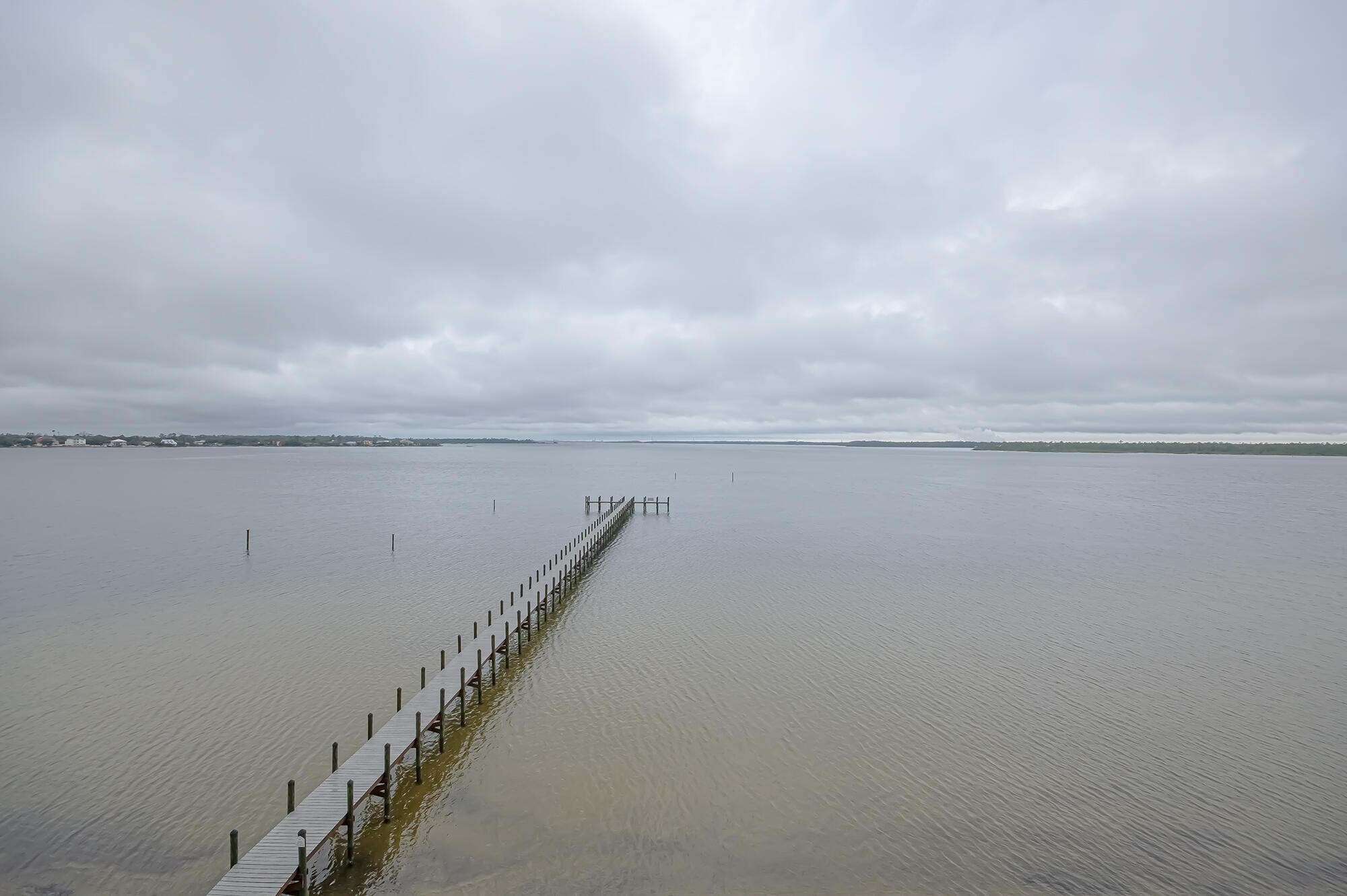 MARINA BAY RESORT CONDO - Residential