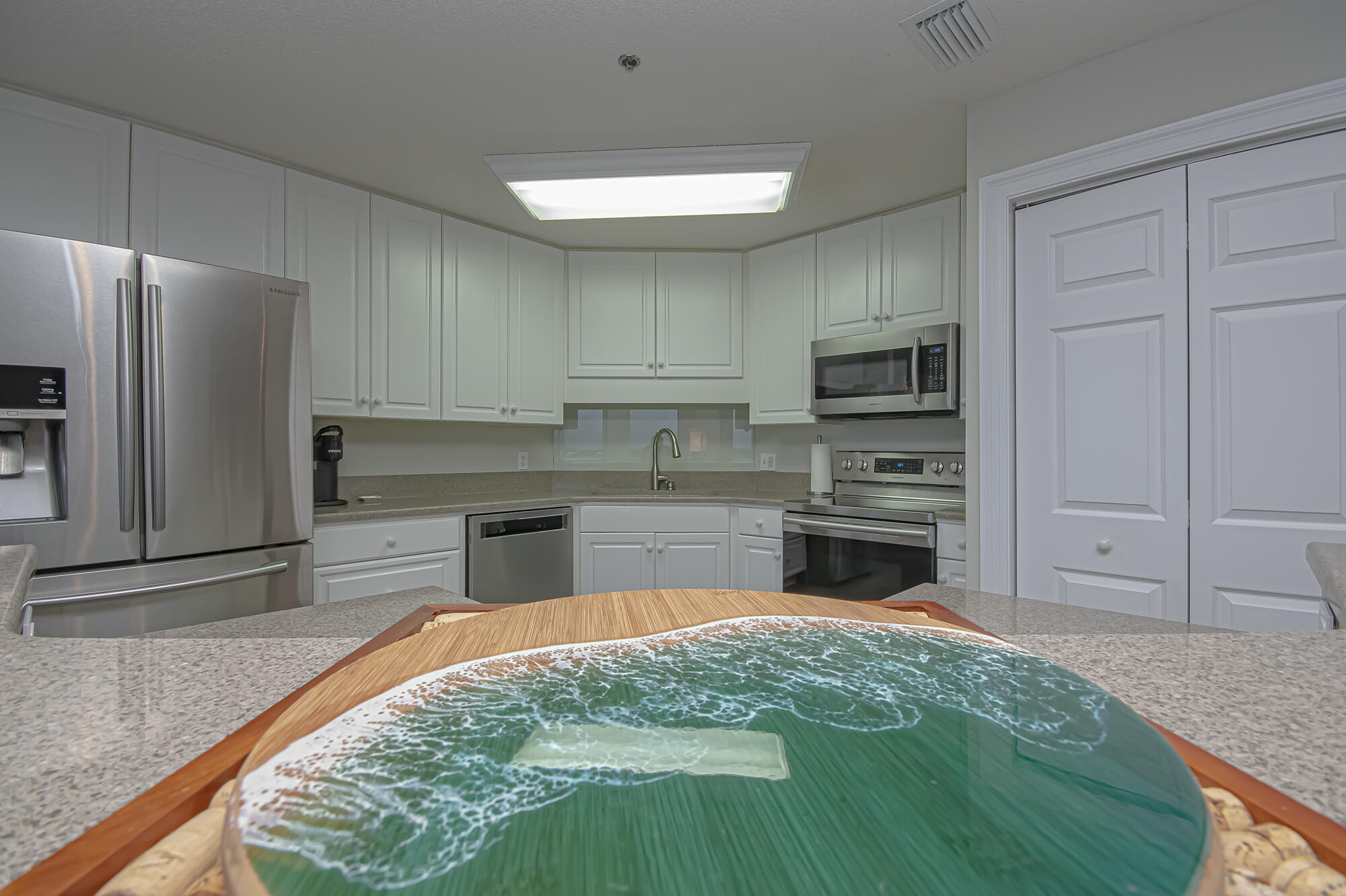 MARINA BAY RESORT CONDO - Residential