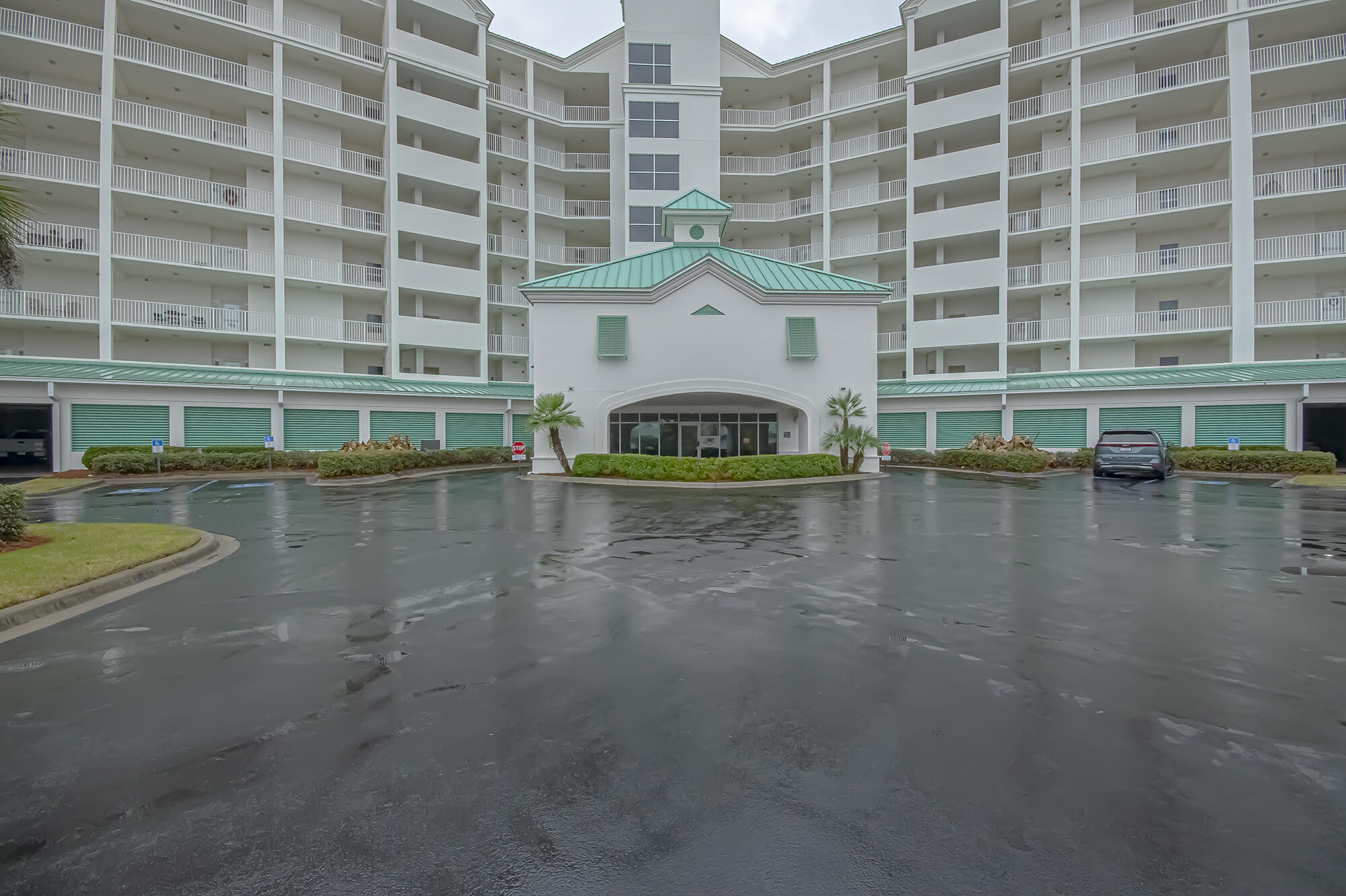 1600 Marina Bay Drive 406