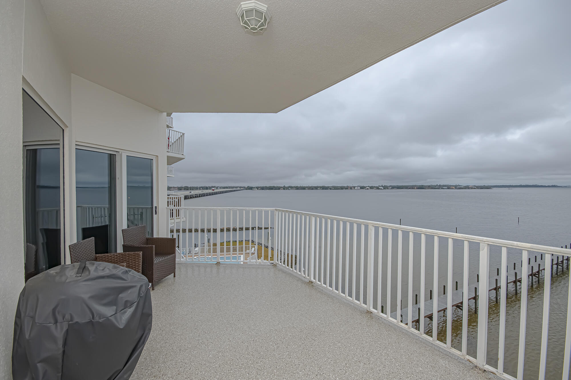 MARINA BAY RESORT CONDO - Residential