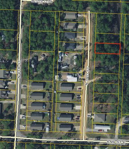 A wonderful building lot on one of the few paved streets with PUBLIC utilities available, city water and sewer, electric and cable! Sale includes up to date survey!Mobile homes allowed but street is primarily developed with single family homes. This area is growing quickly. NO HOA fees! Located in the heart of Santa Rosa Beach close to the Choctawhatchee Bay and Cesna Landing Boat Ramp and The Gulf of Mexico to Ed Walline Public Beach.Call us today to talk about building your dream home.