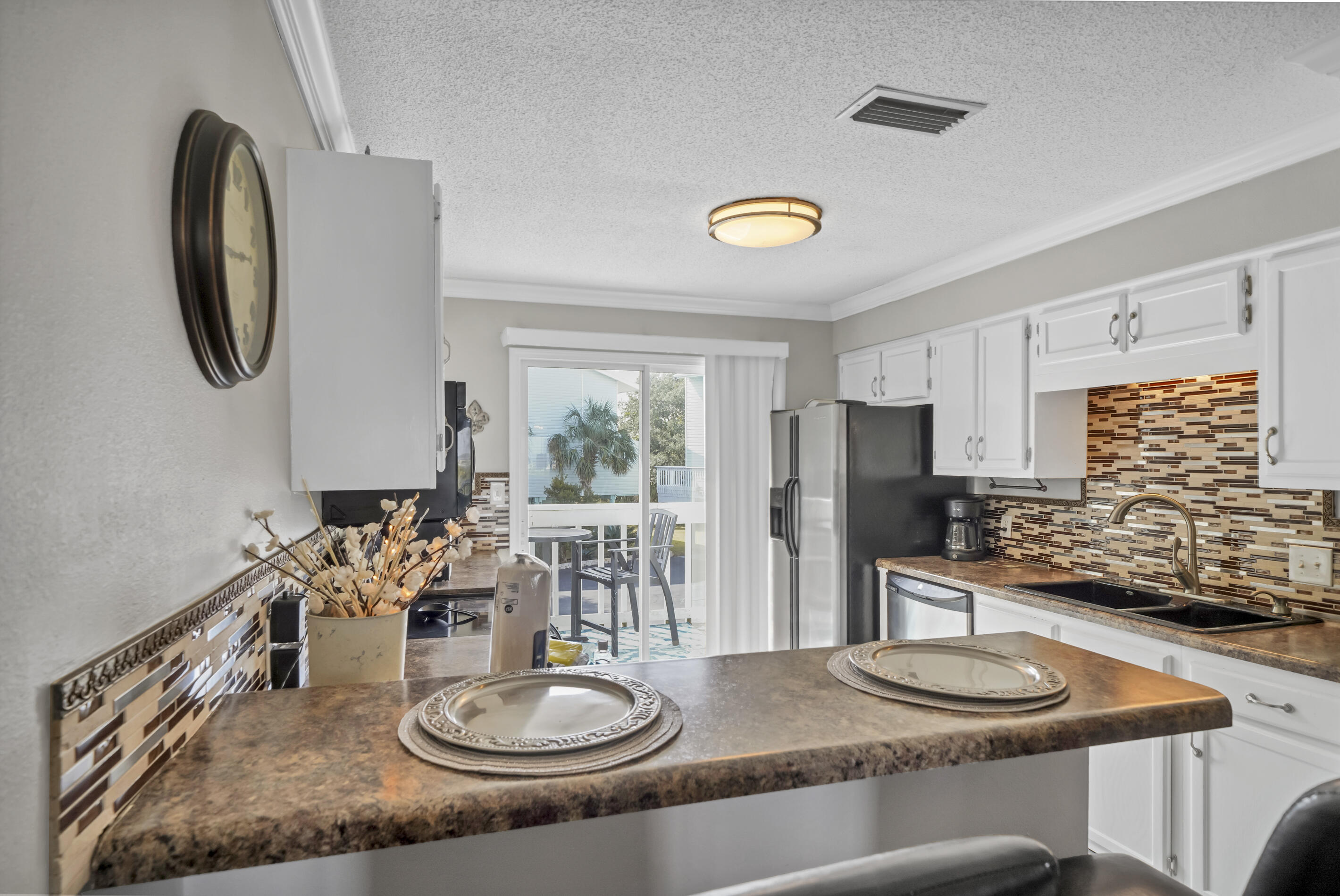 SANDCASTLE BEACH HOMES - Residential