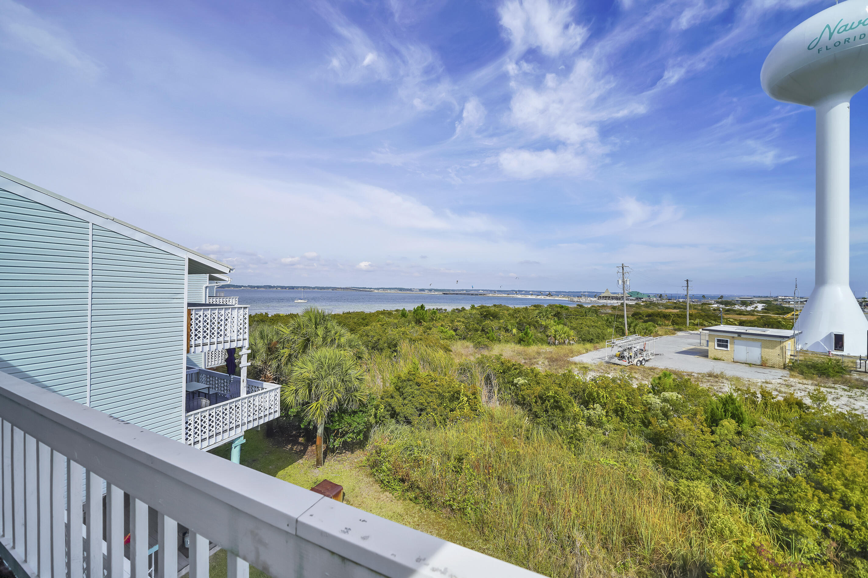 SANDCASTLE BEACH HOMES - Residential